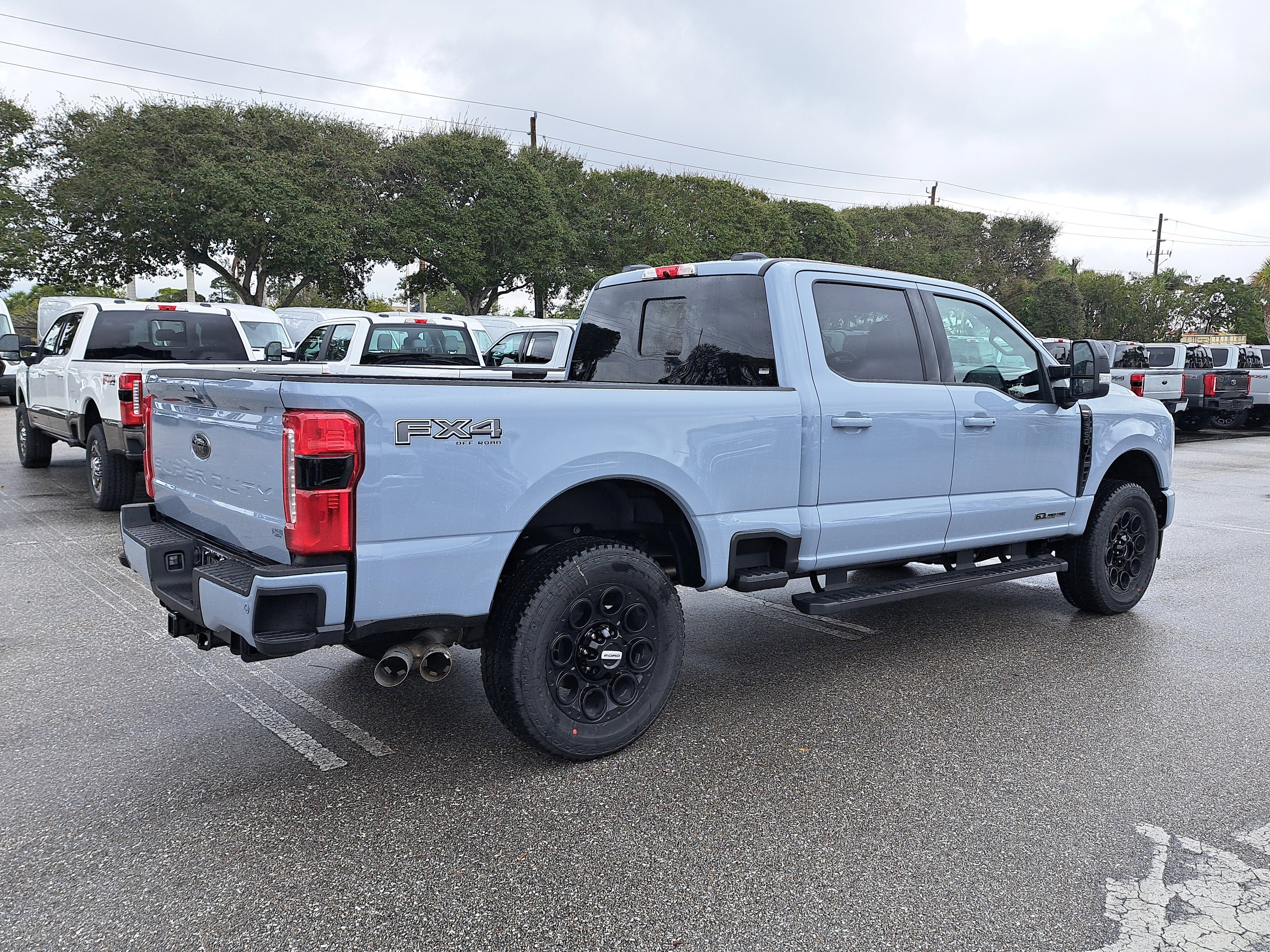 2026 Ford Super Duty F-350 SRW LARIAT