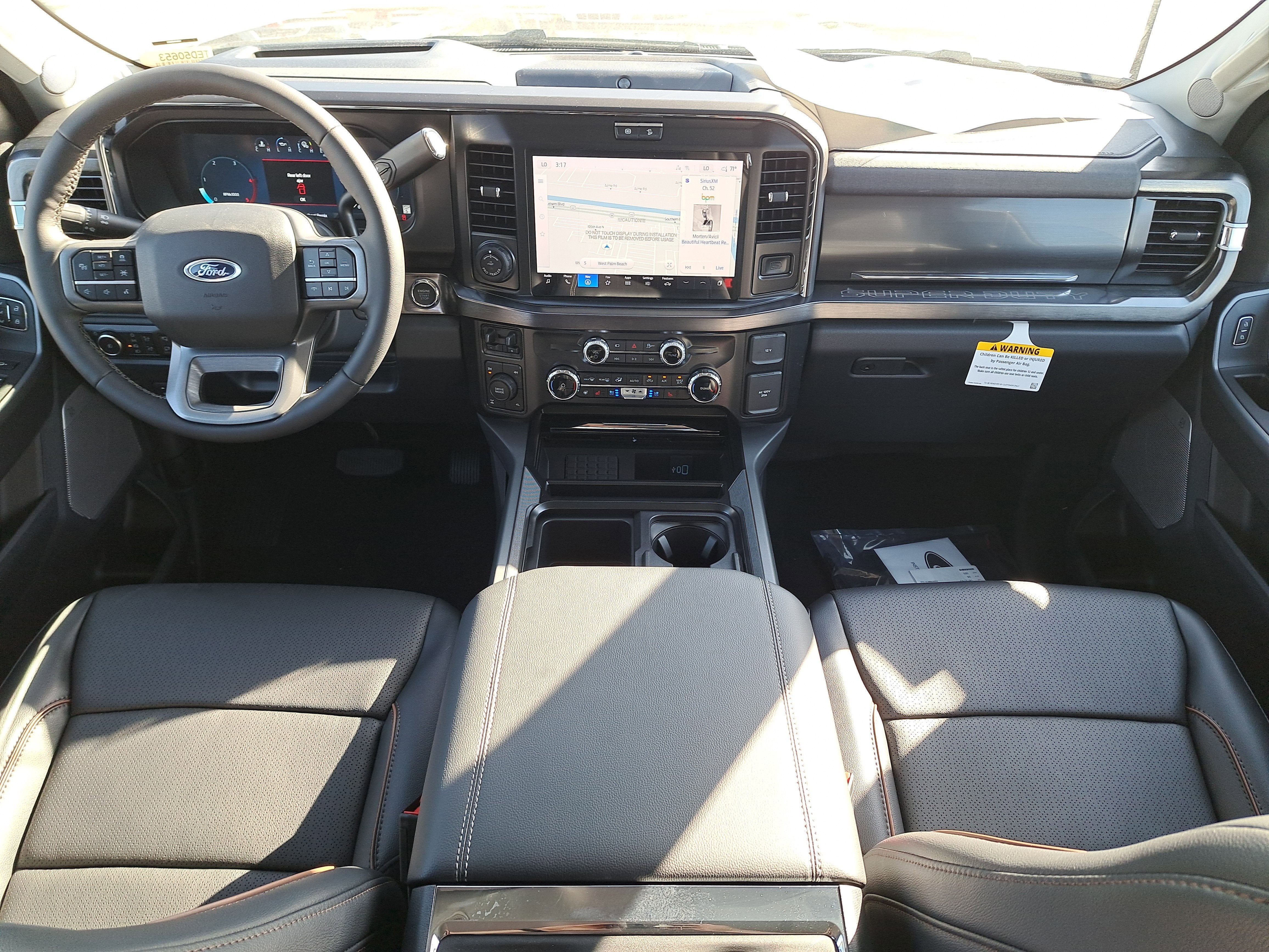 2026 Ford Super Duty F-350 SRW LARIAT