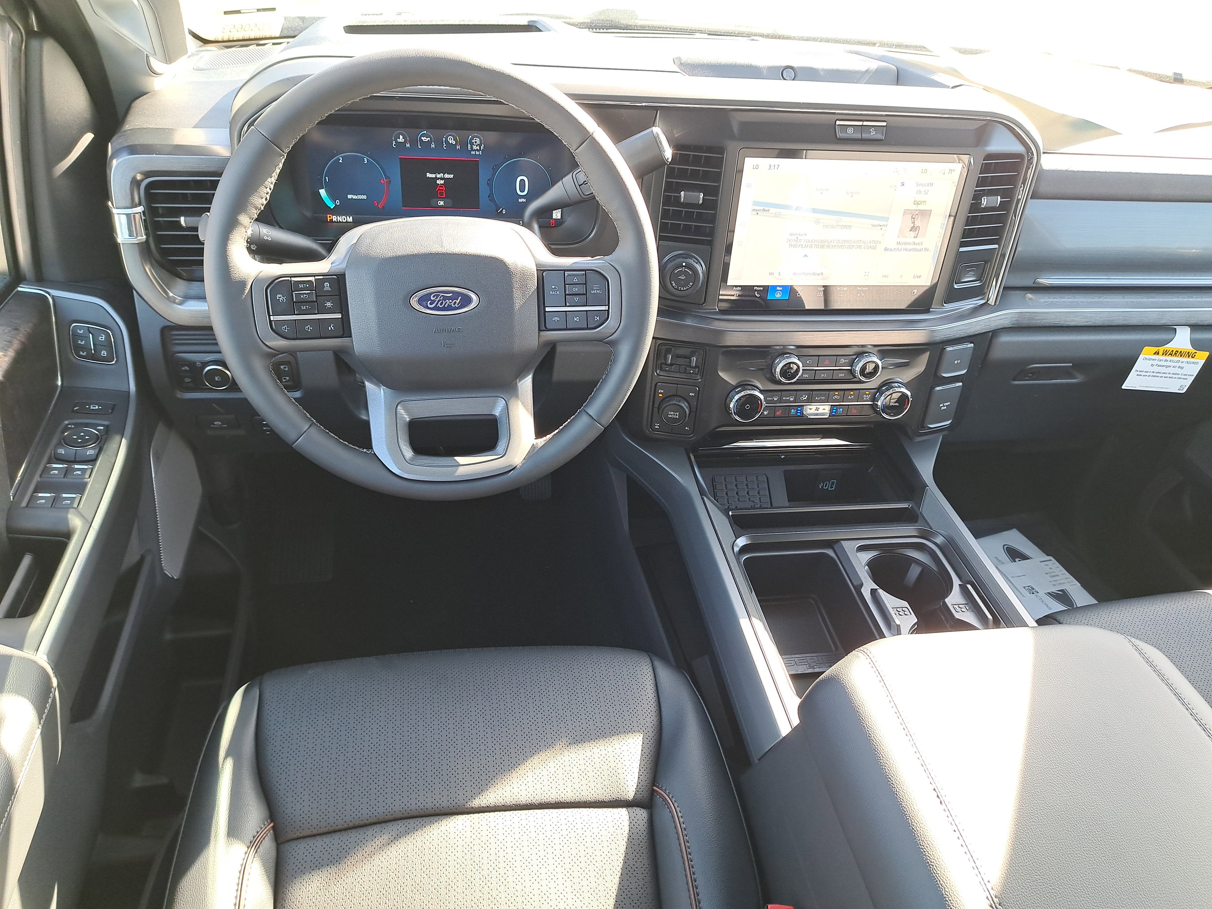 2026 Ford Super Duty F-350 SRW LARIAT