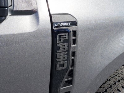 2026 Ford Super Duty F-350 SRW LARIAT