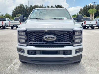 2026 Ford Super Duty F-350 SRW LARIAT