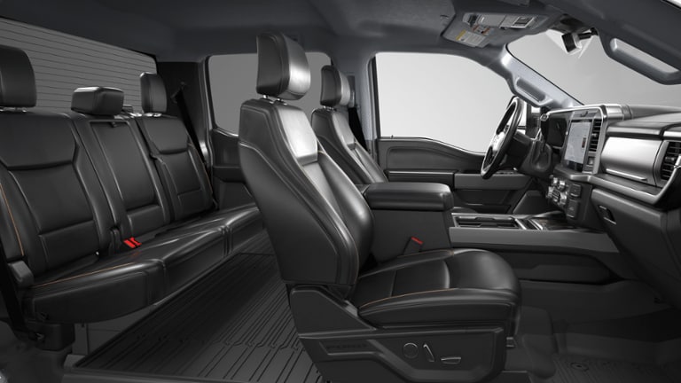 2026 Ford Super Duty F-350 SRW LARIAT