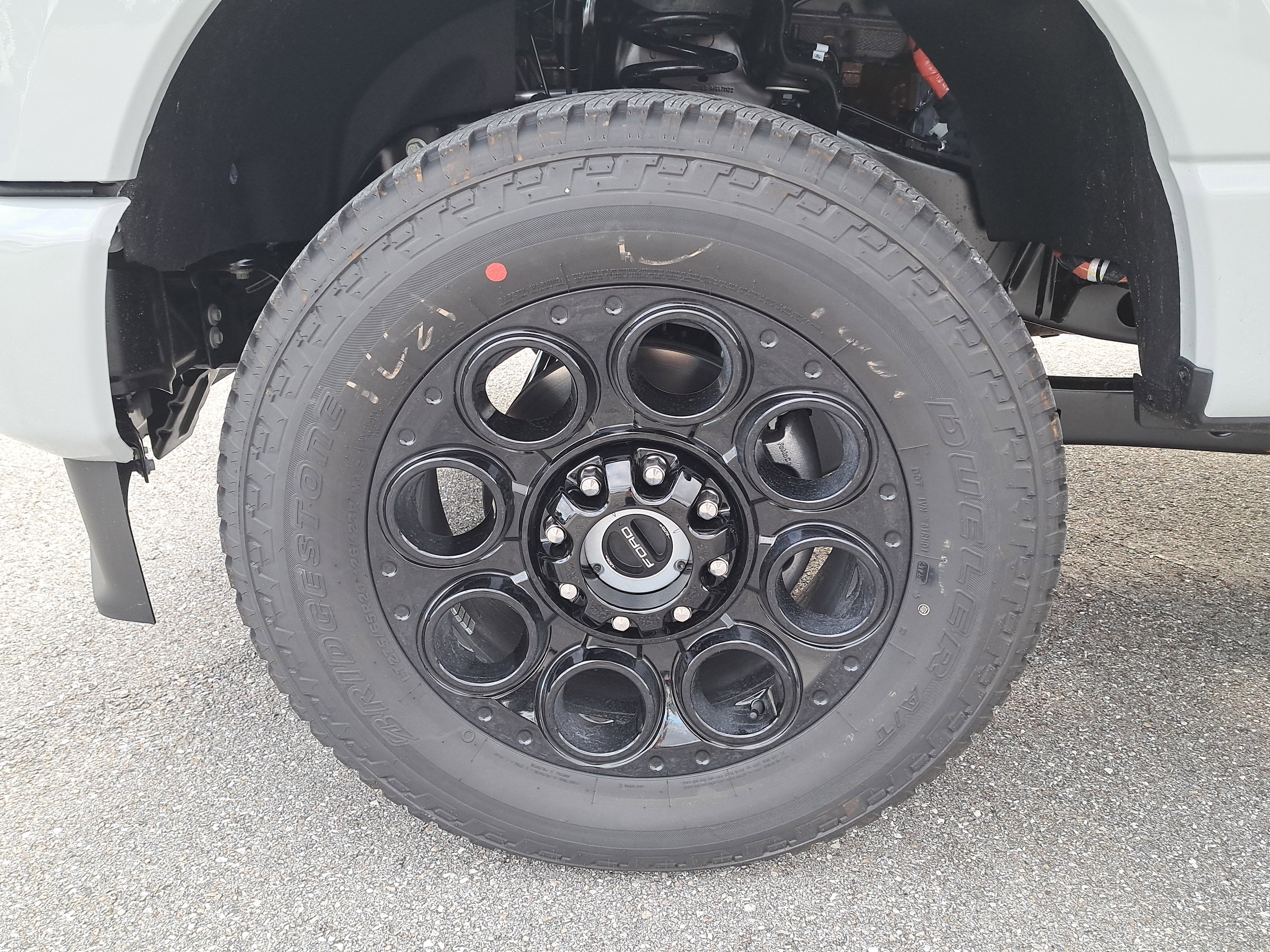 2026 Ford Super Duty F-350 SRW LARIAT