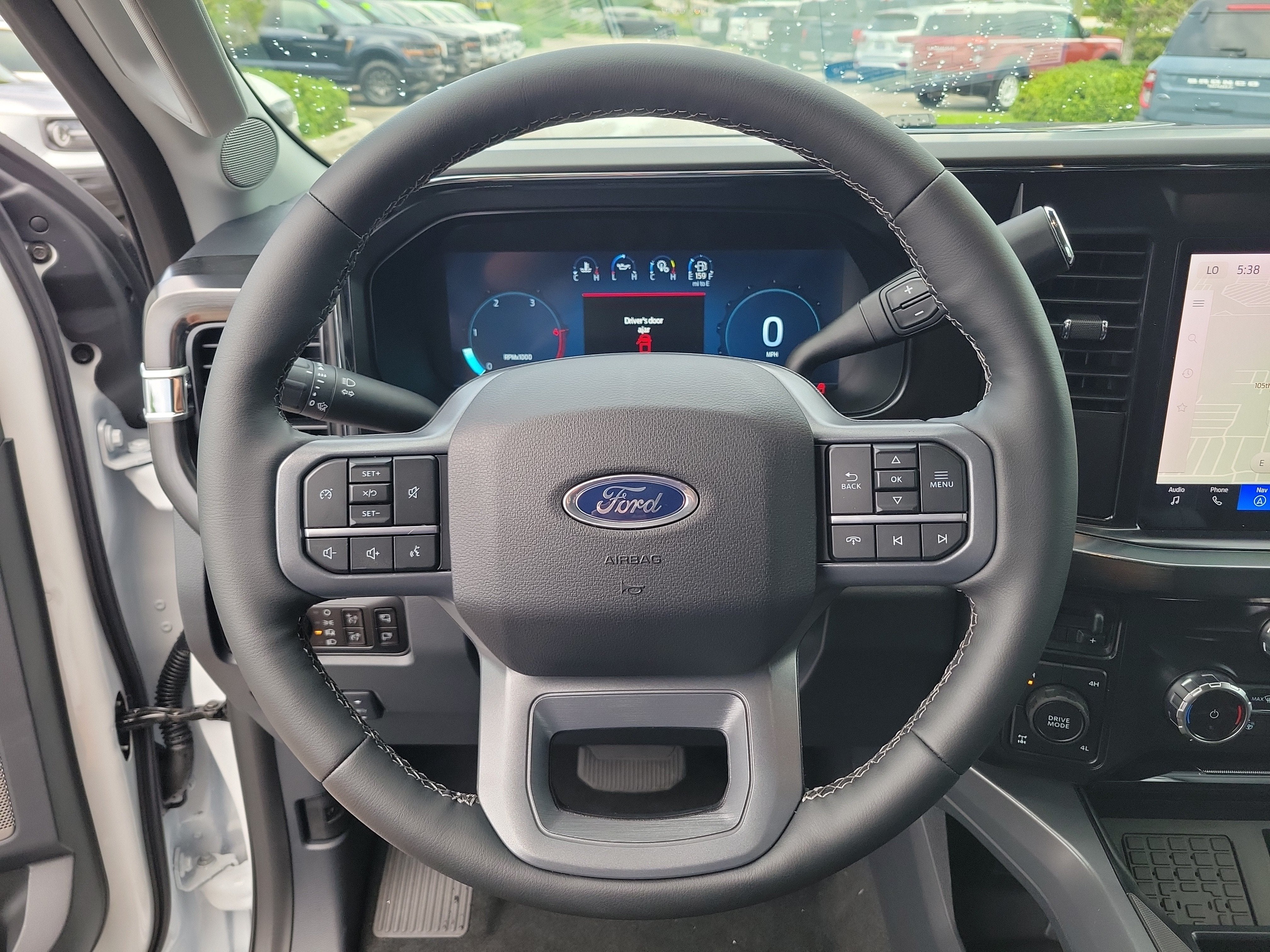 2026 Ford Super Duty F-350 SRW LARIAT