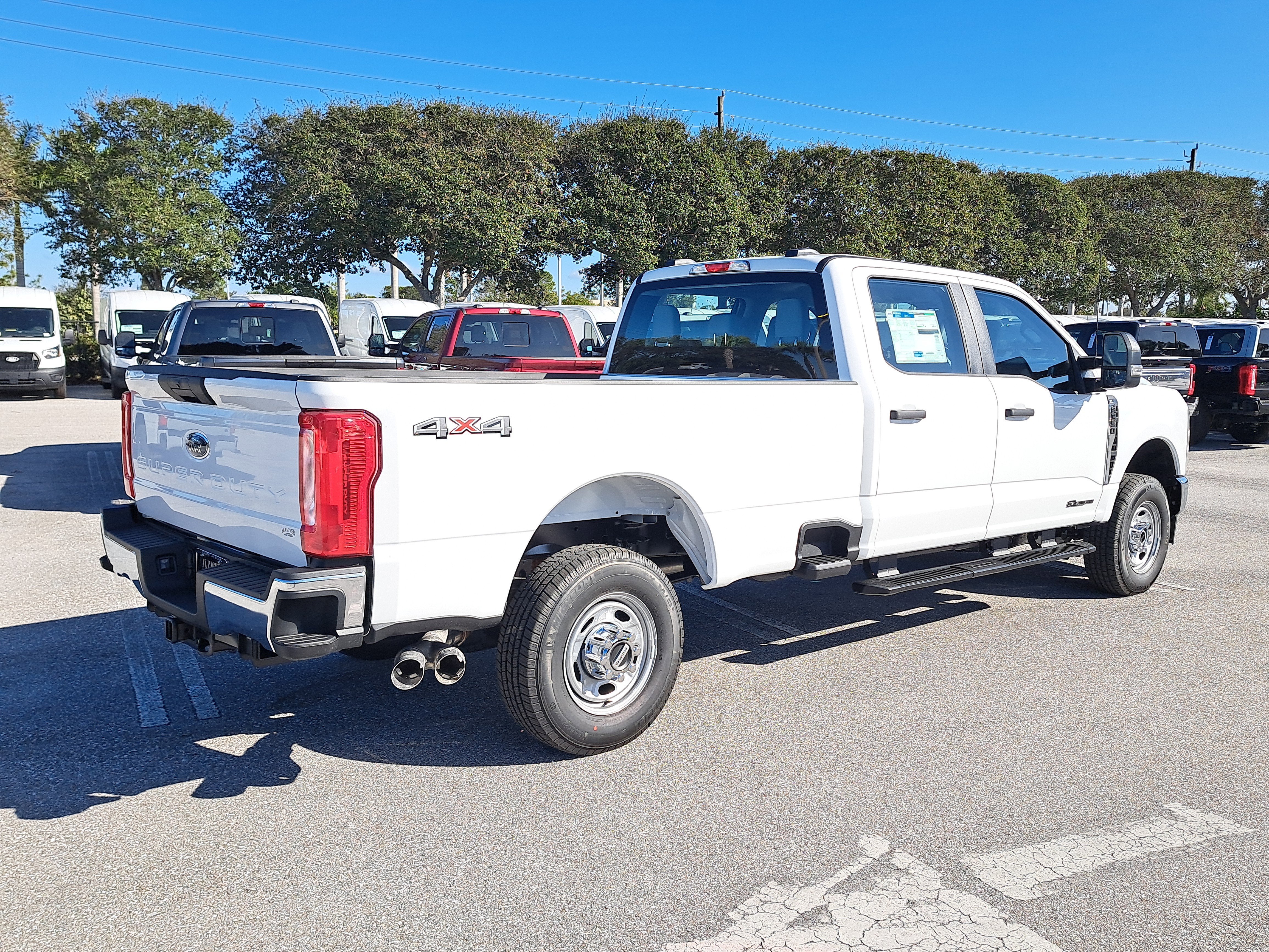 2026 Ford Super Duty F-350 SRW XL