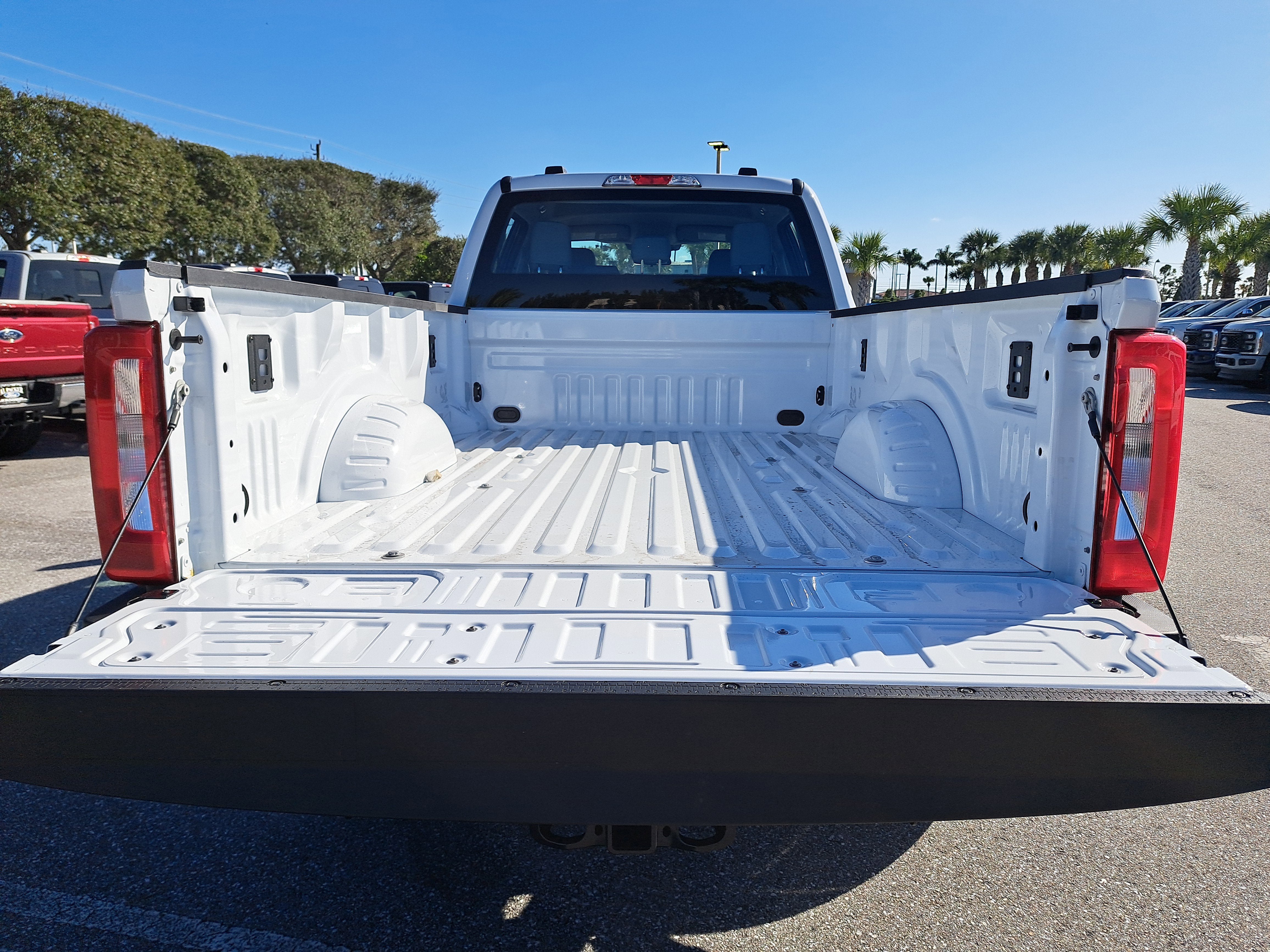 2026 Ford Super Duty F-350 SRW XL