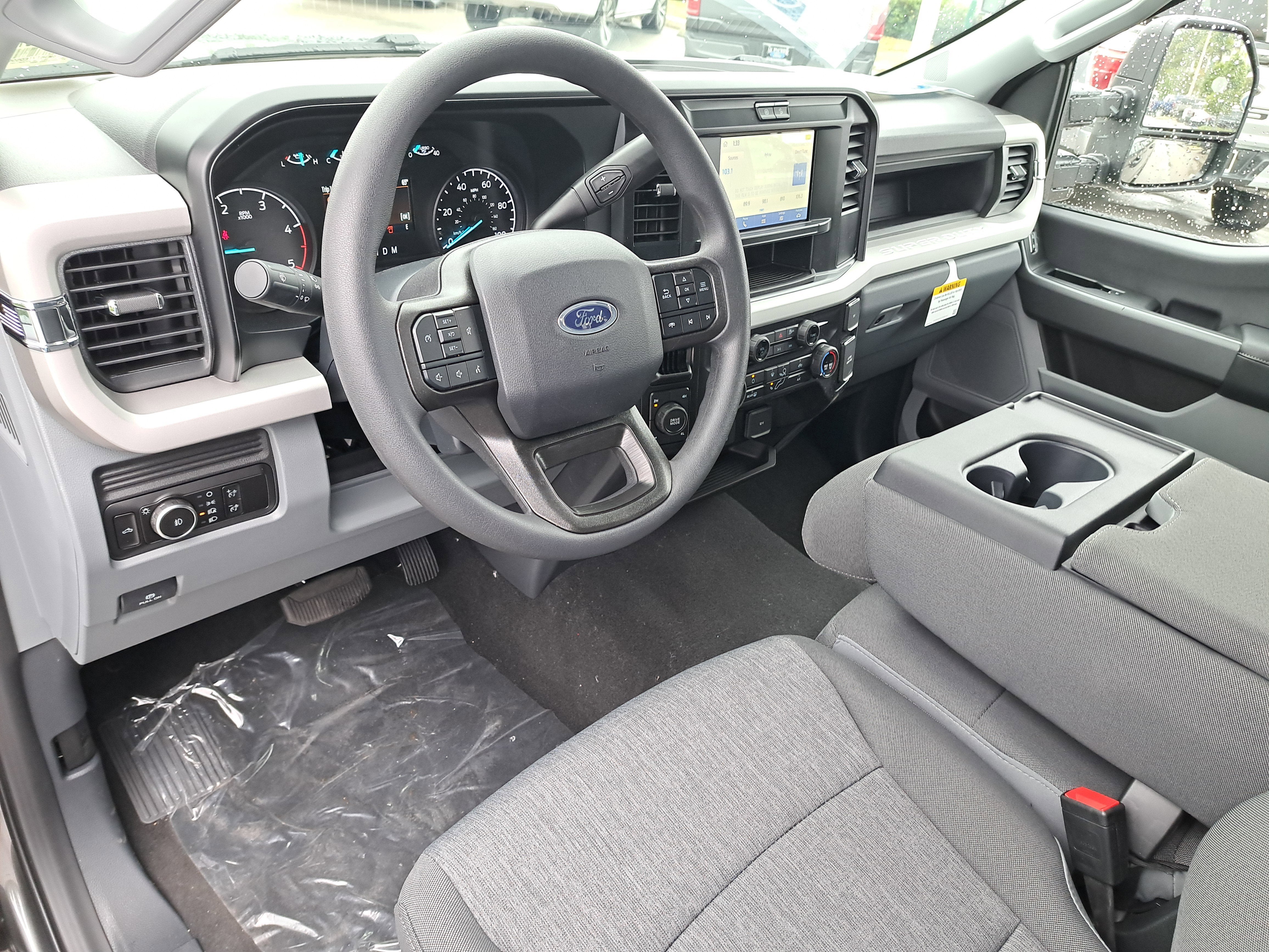 2026 Ford Super Duty F-350 SRW XL