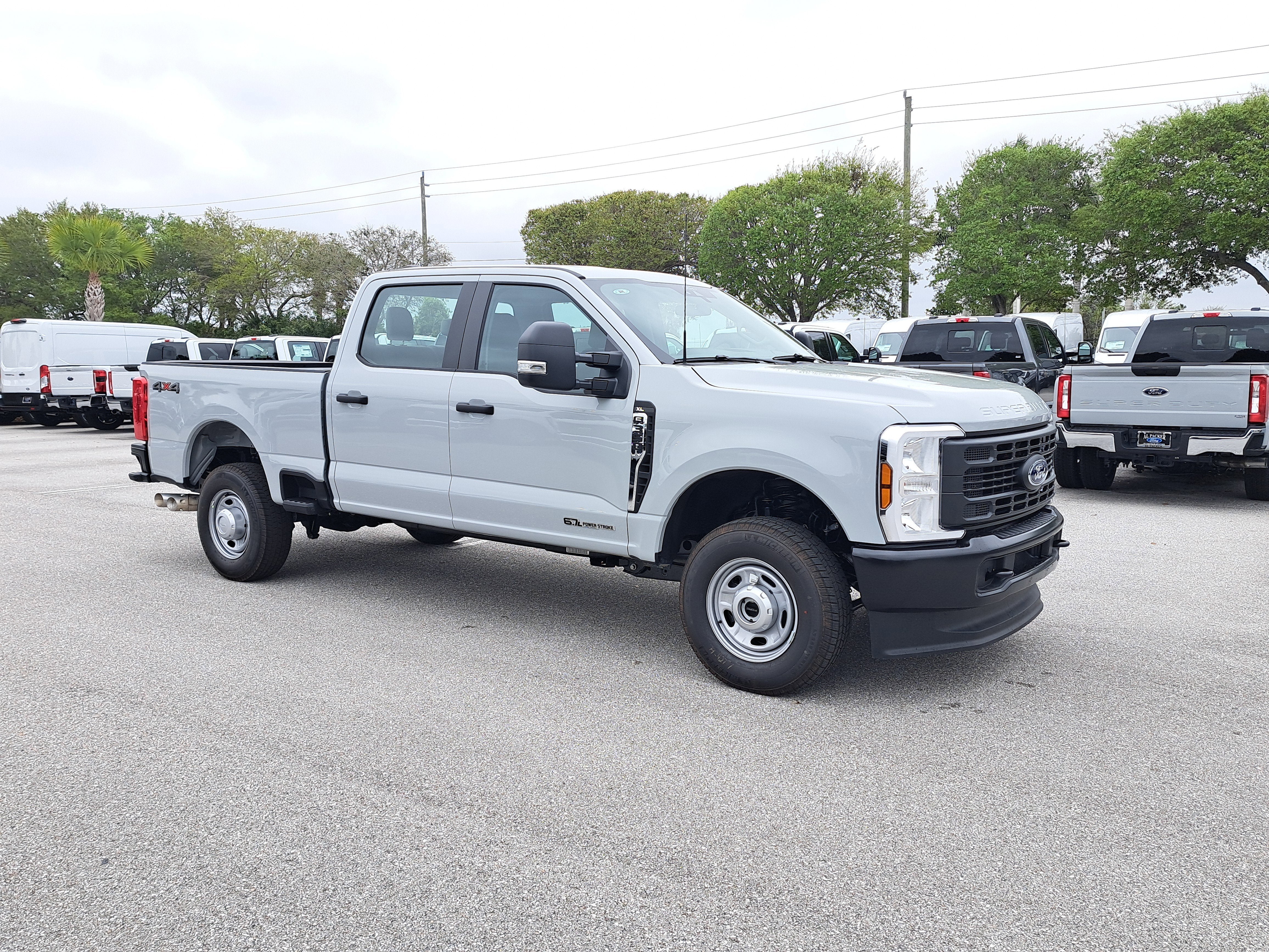 2026 Ford Super Duty F-350 SRW XL