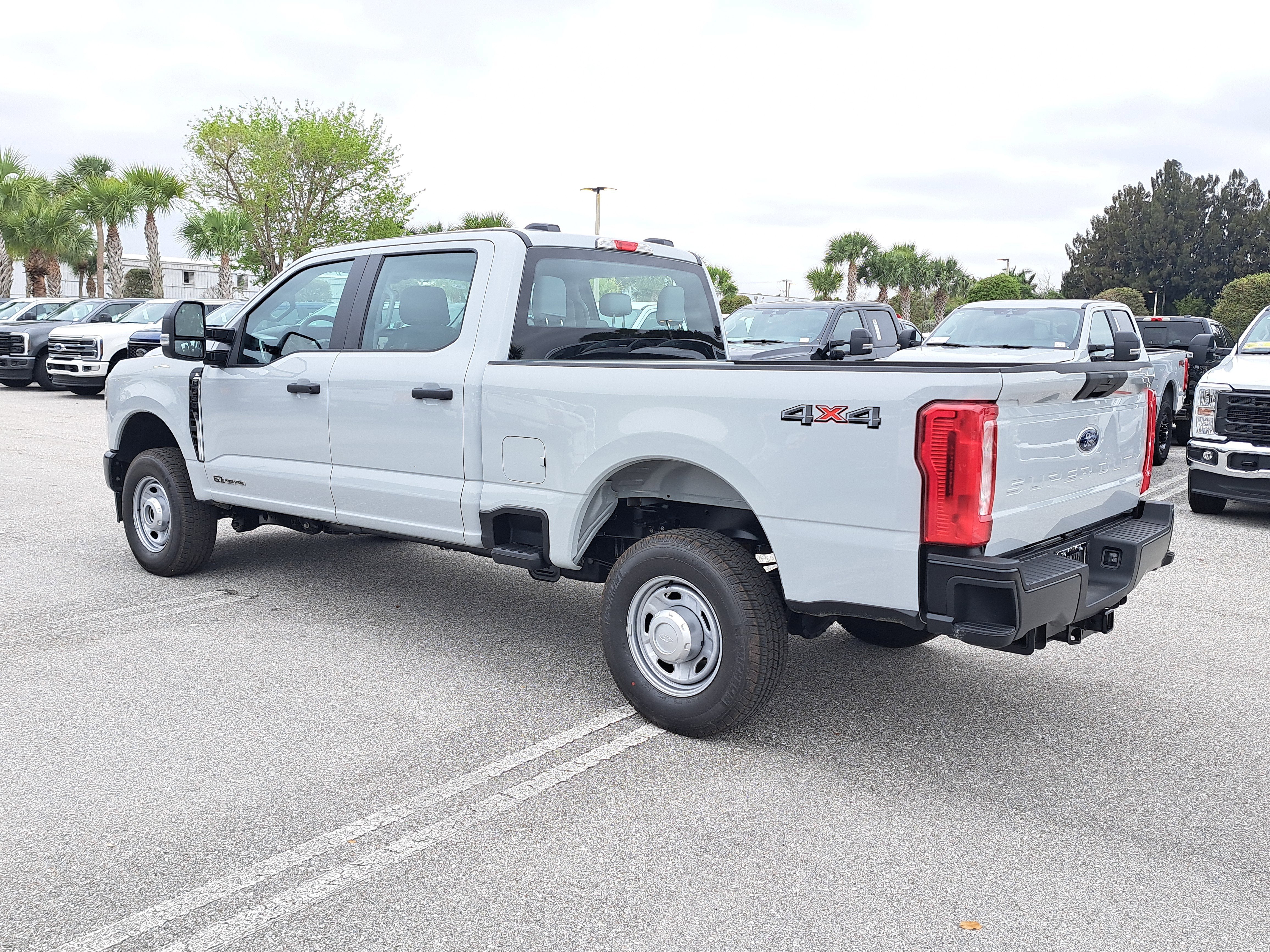 2026 Ford Super Duty F-350 SRW XL