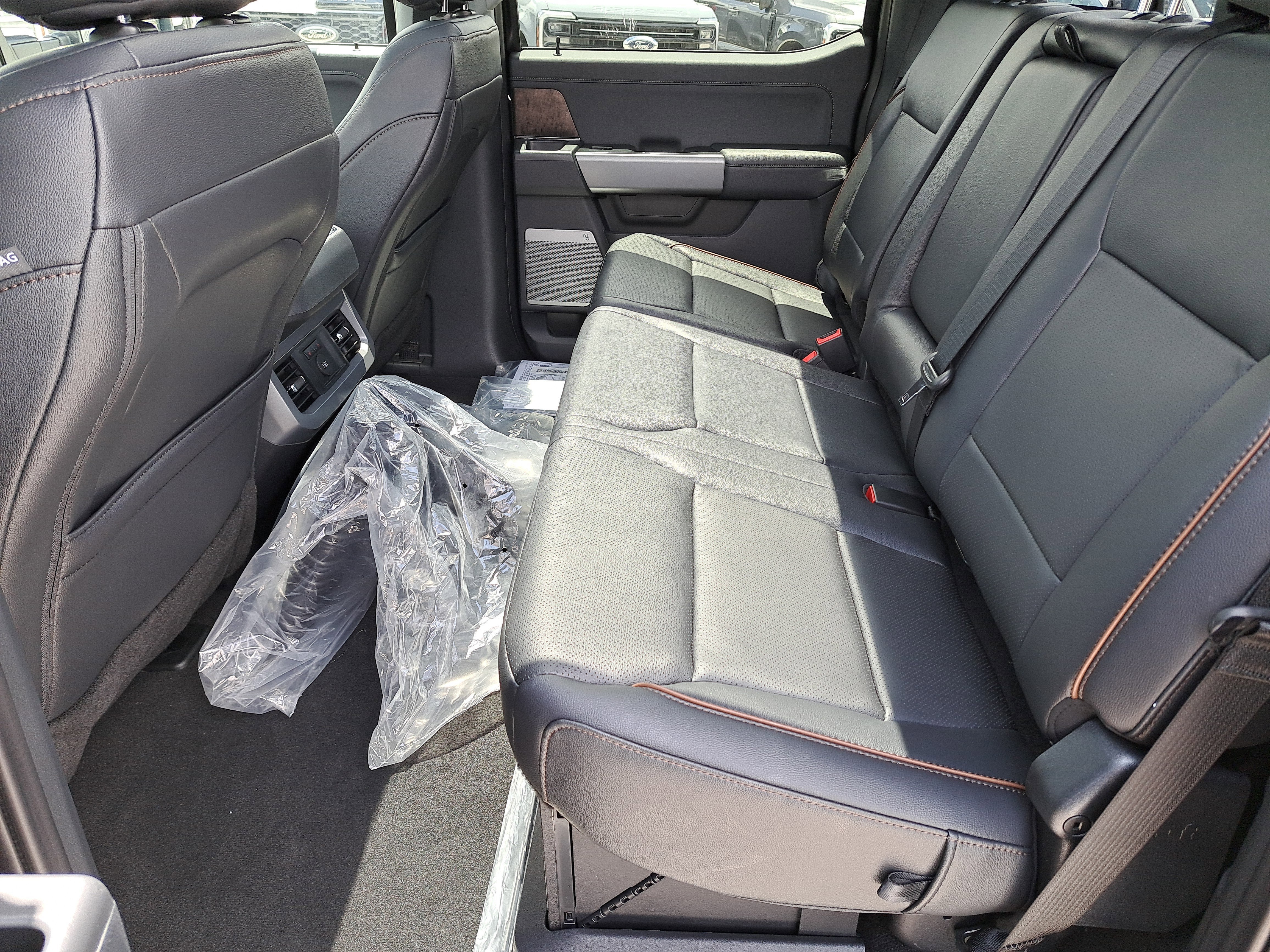 2025 Ford Super Duty F-350 SRW LARIAT