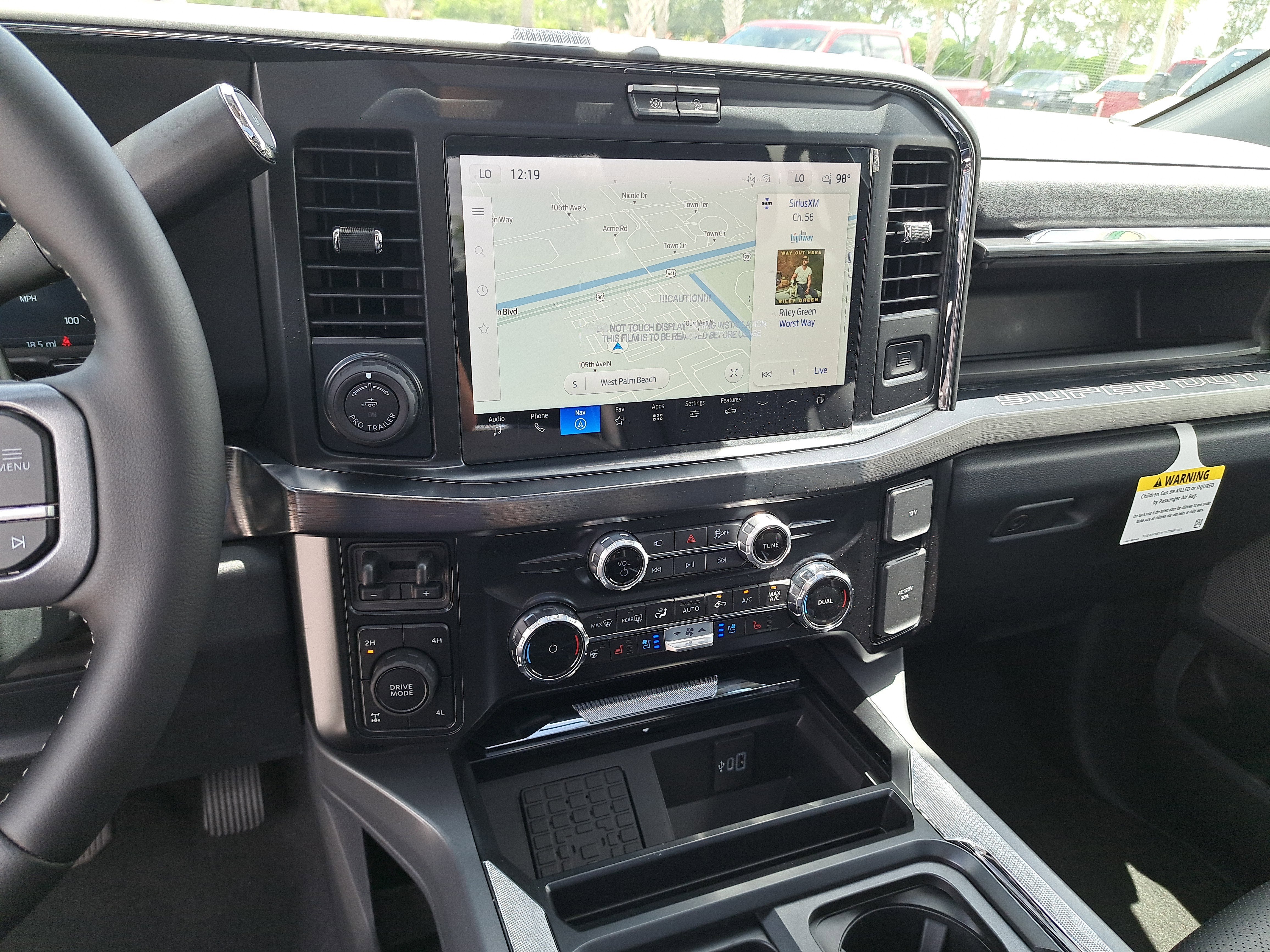 2025 Ford Super Duty F-350 SRW LARIAT