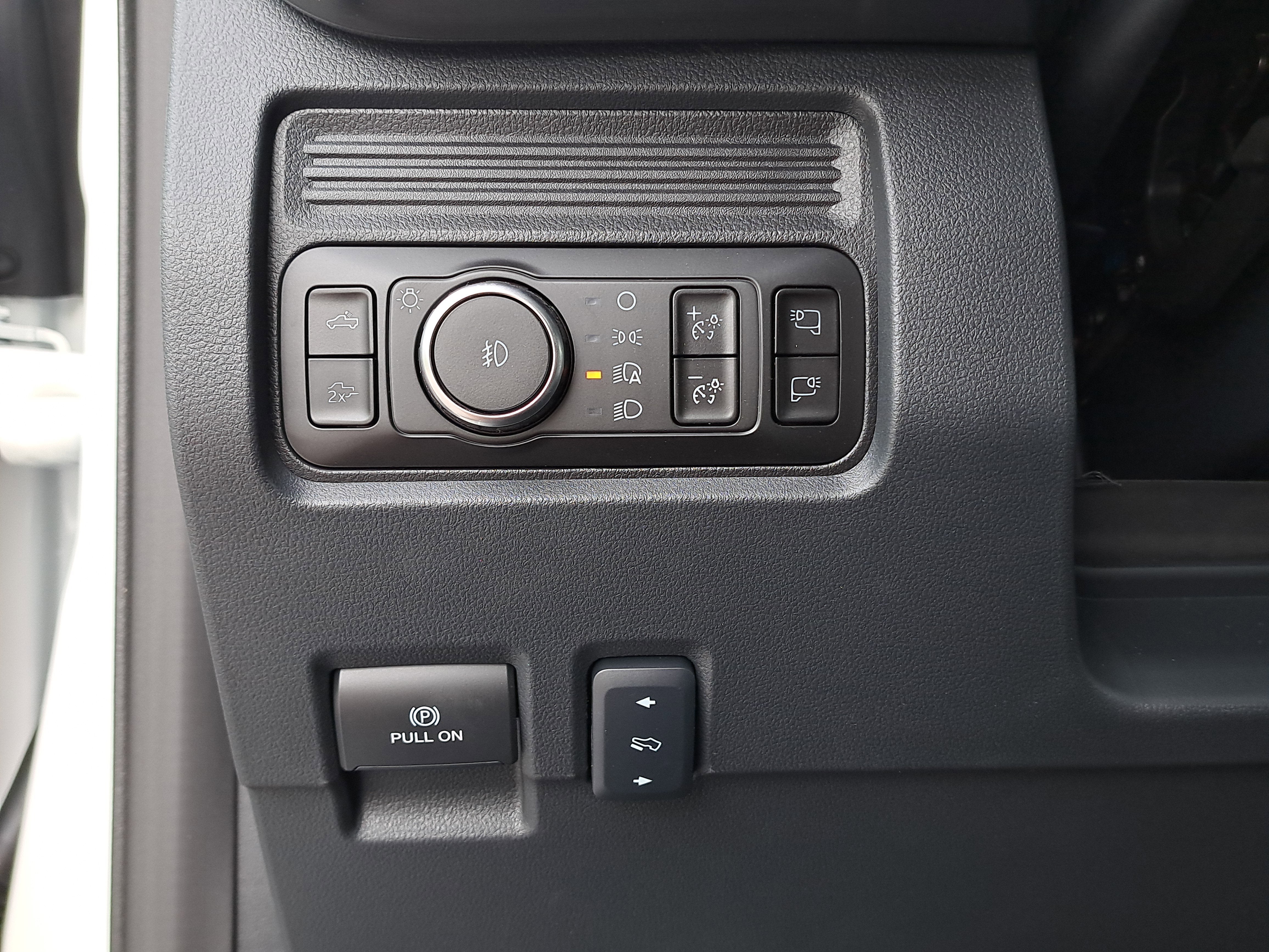 2025 Ford Super Duty F-350 SRW LARIAT