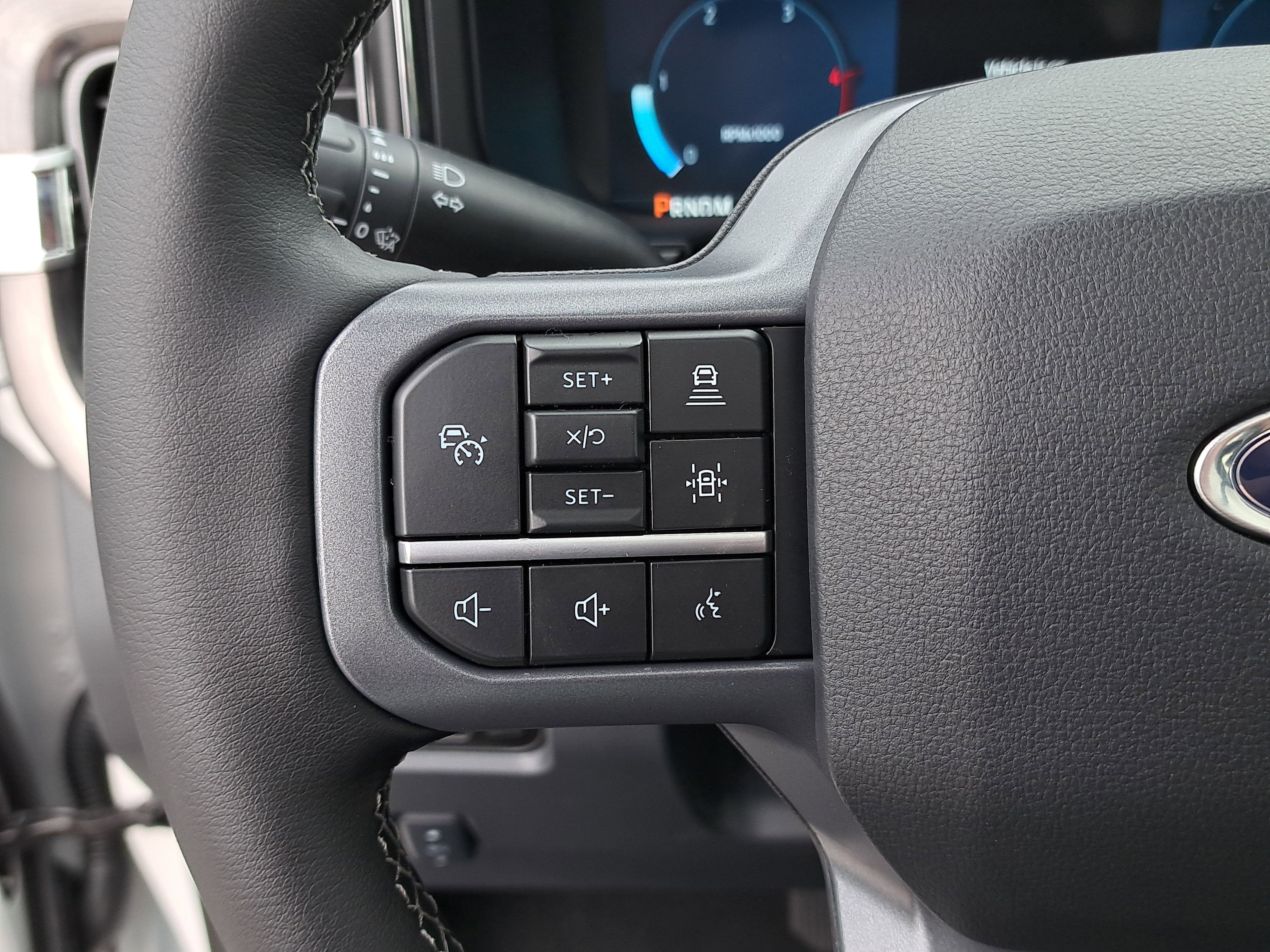 2025 Ford Super Duty F-350 SRW LARIAT