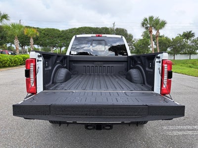 2025 Ford Super Duty F-350 SRW LARIAT
