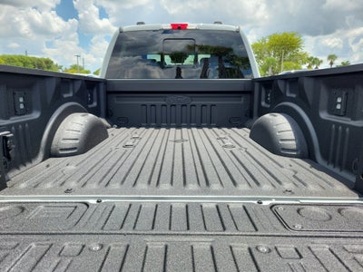 2026 Ford Super Duty F-350 SRW LARIAT