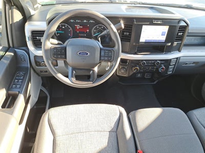 2026 Ford Super Duty F-350 SRW XL