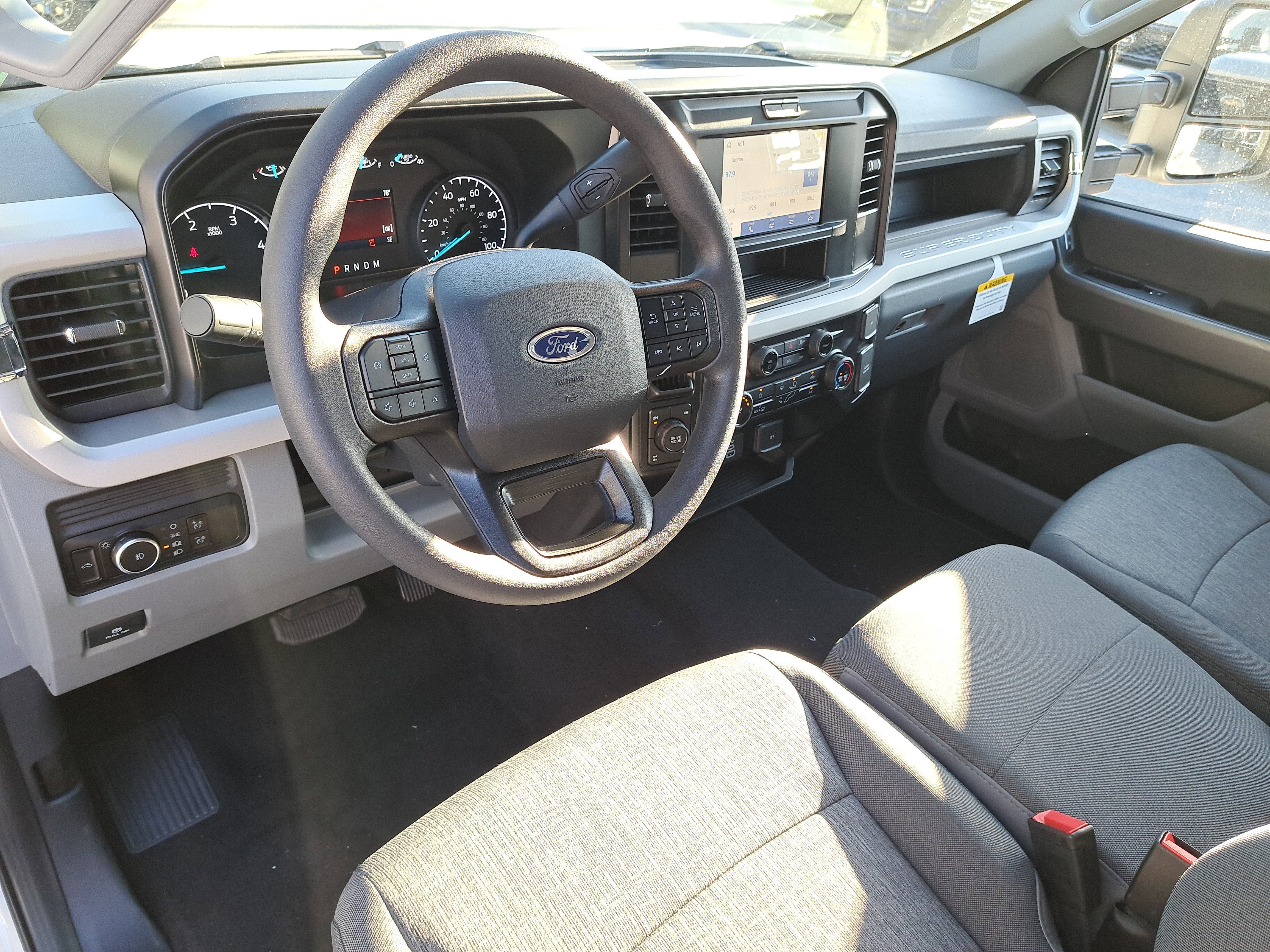 2026 Ford Super Duty F-350 SRW XL