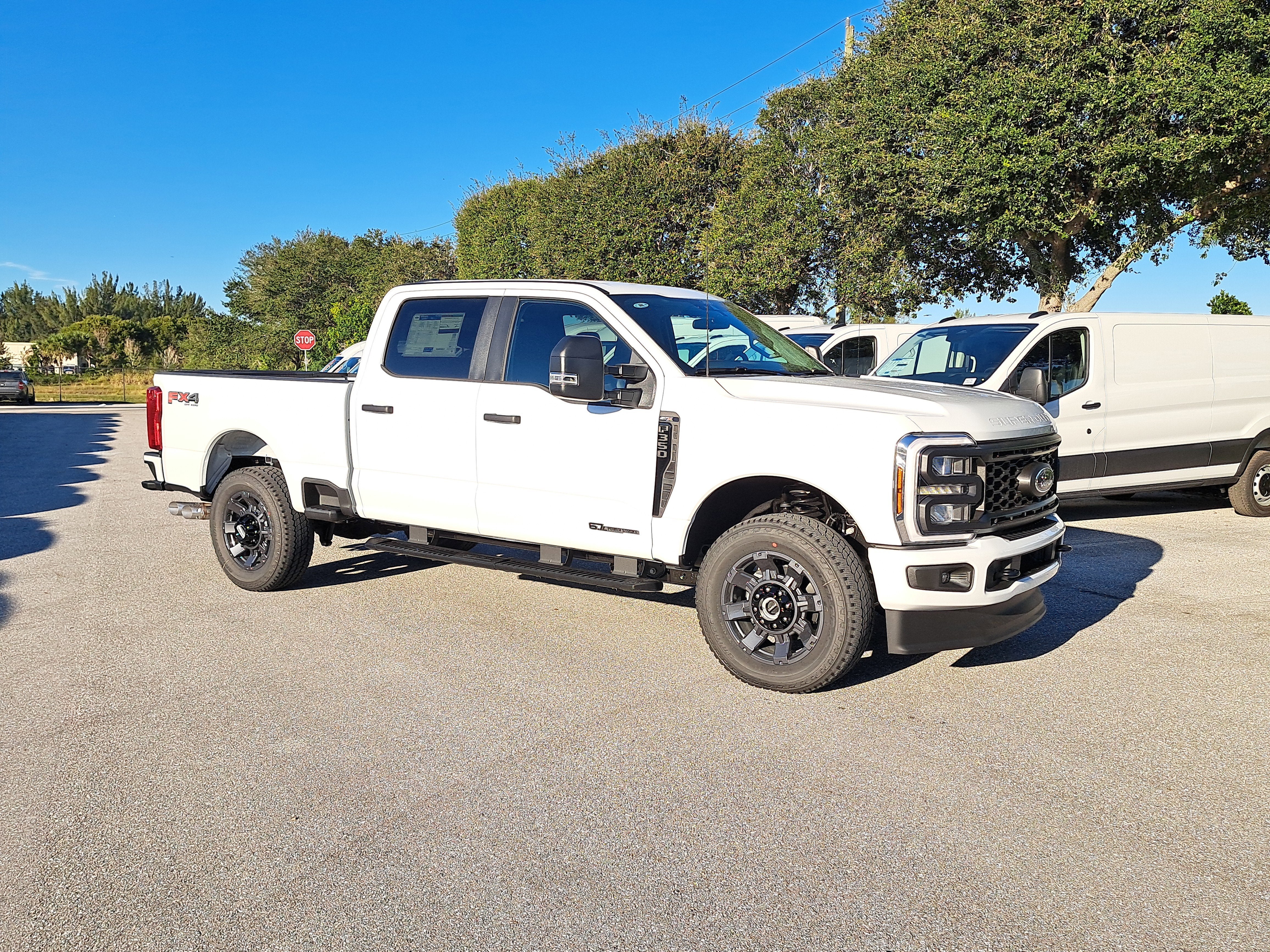 2026 Ford Super Duty F-350 SRW XL