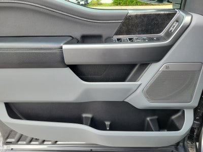 2026 Ford Super Duty F-350 SRW XLT
