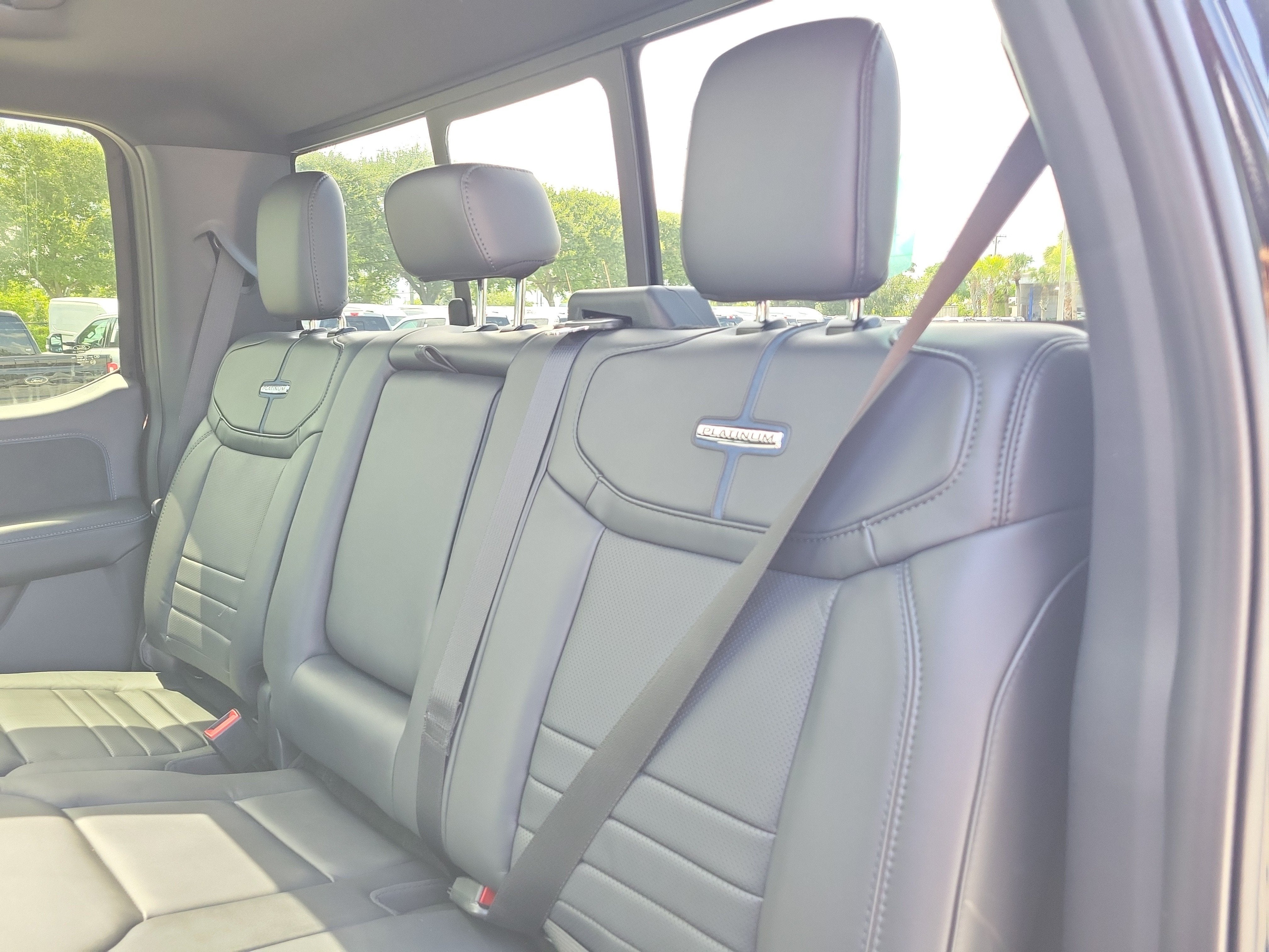 2026 Ford Super Duty F-350 DRW F-350® Platinum®