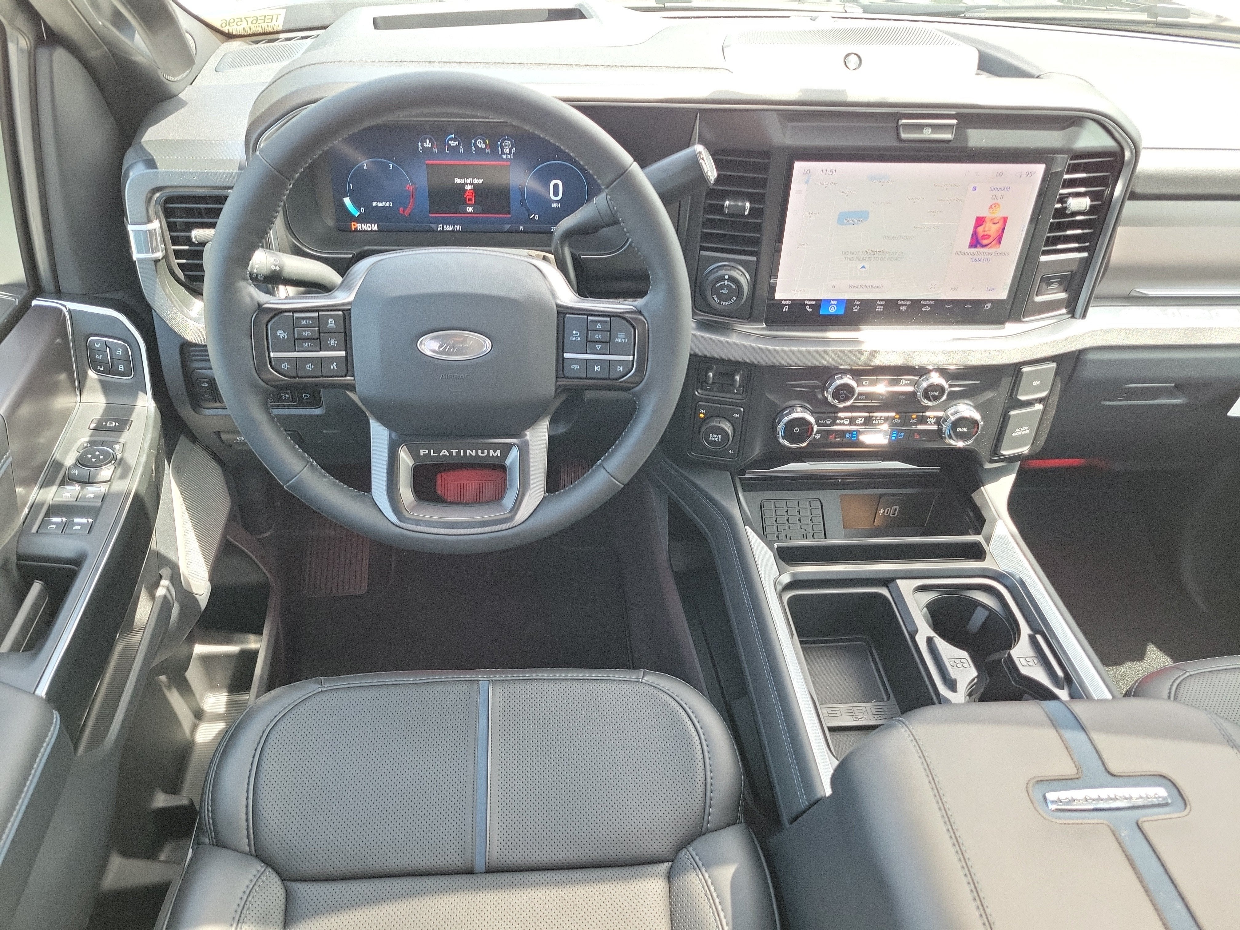 2026 Ford Super Duty F-350 DRW F-350® Platinum®