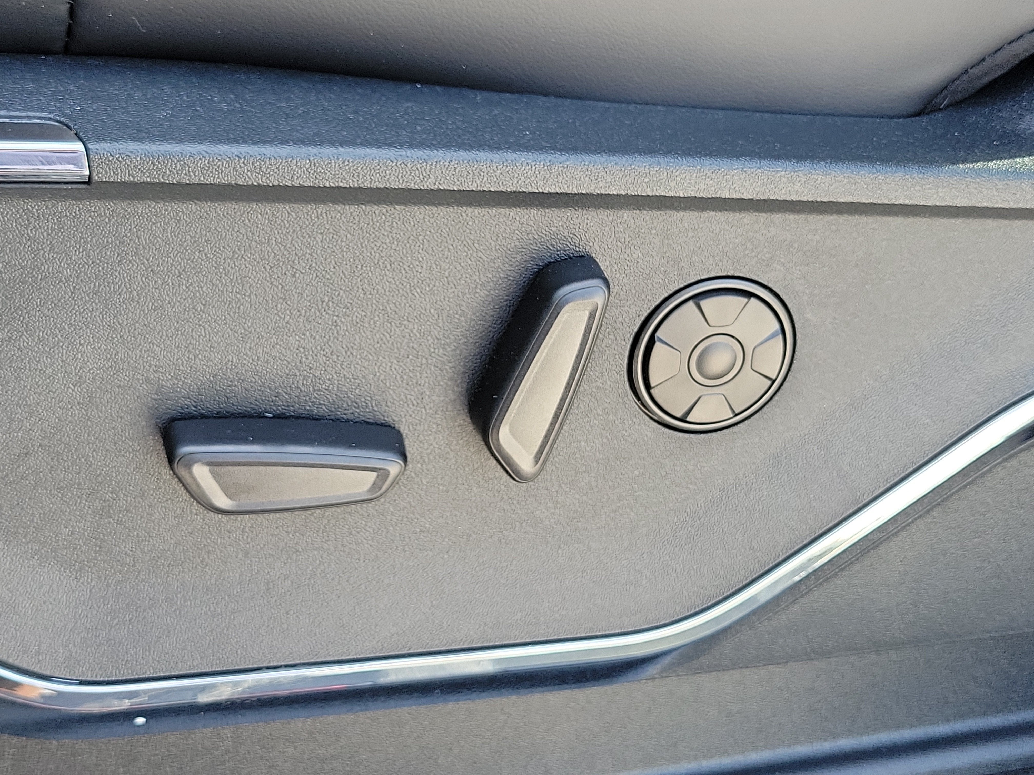 2026 Ford Super Duty F-350 DRW F-350® Platinum®