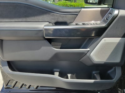 2026 Ford Super Duty F-350 DRW F-350® Platinum®