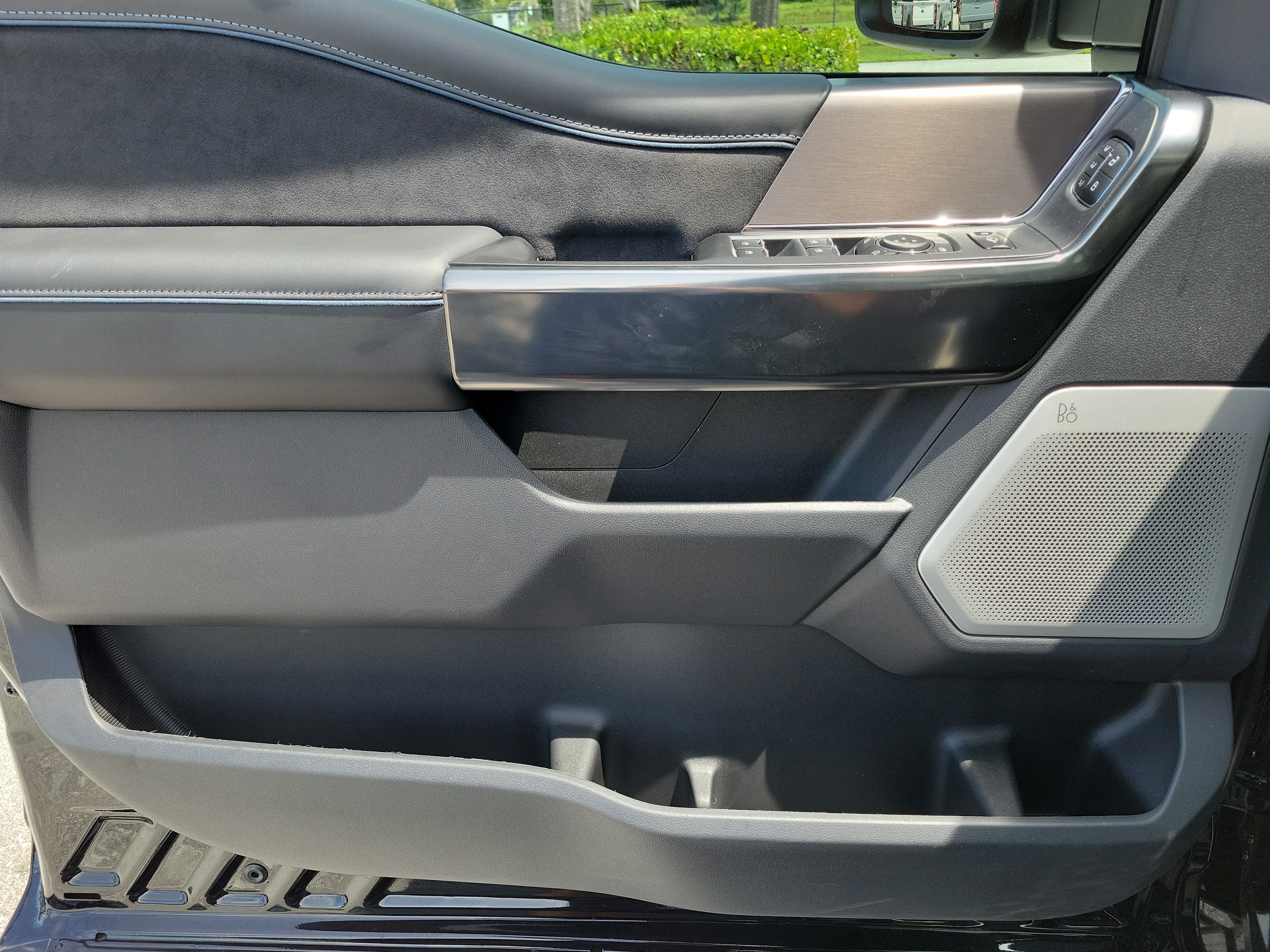 2026 Ford Super Duty F-350 DRW F-350® Platinum®