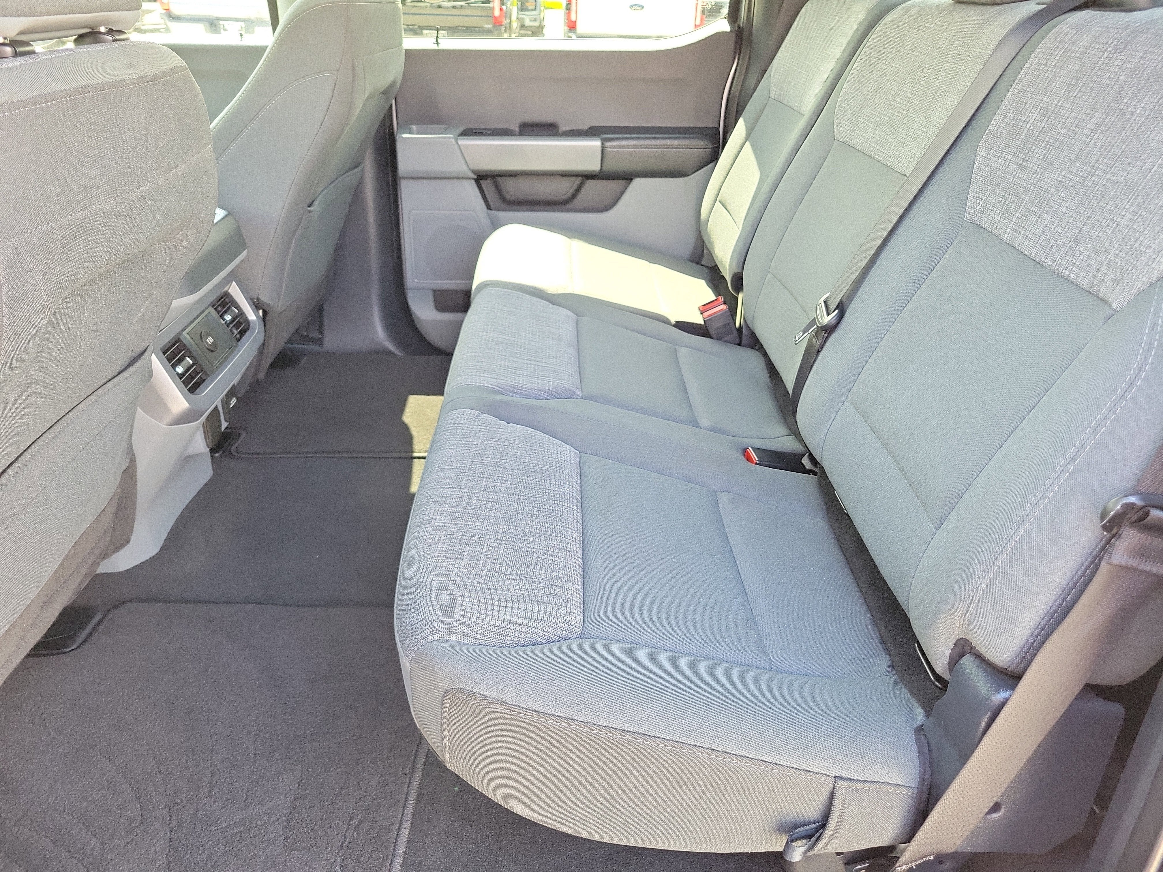 2024 Ford Super Duty F-350 DRW XLT
