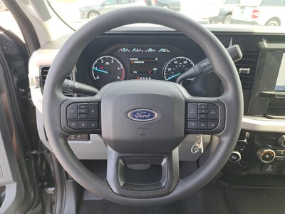 2026 Ford Super Duty F-350 DRW XL