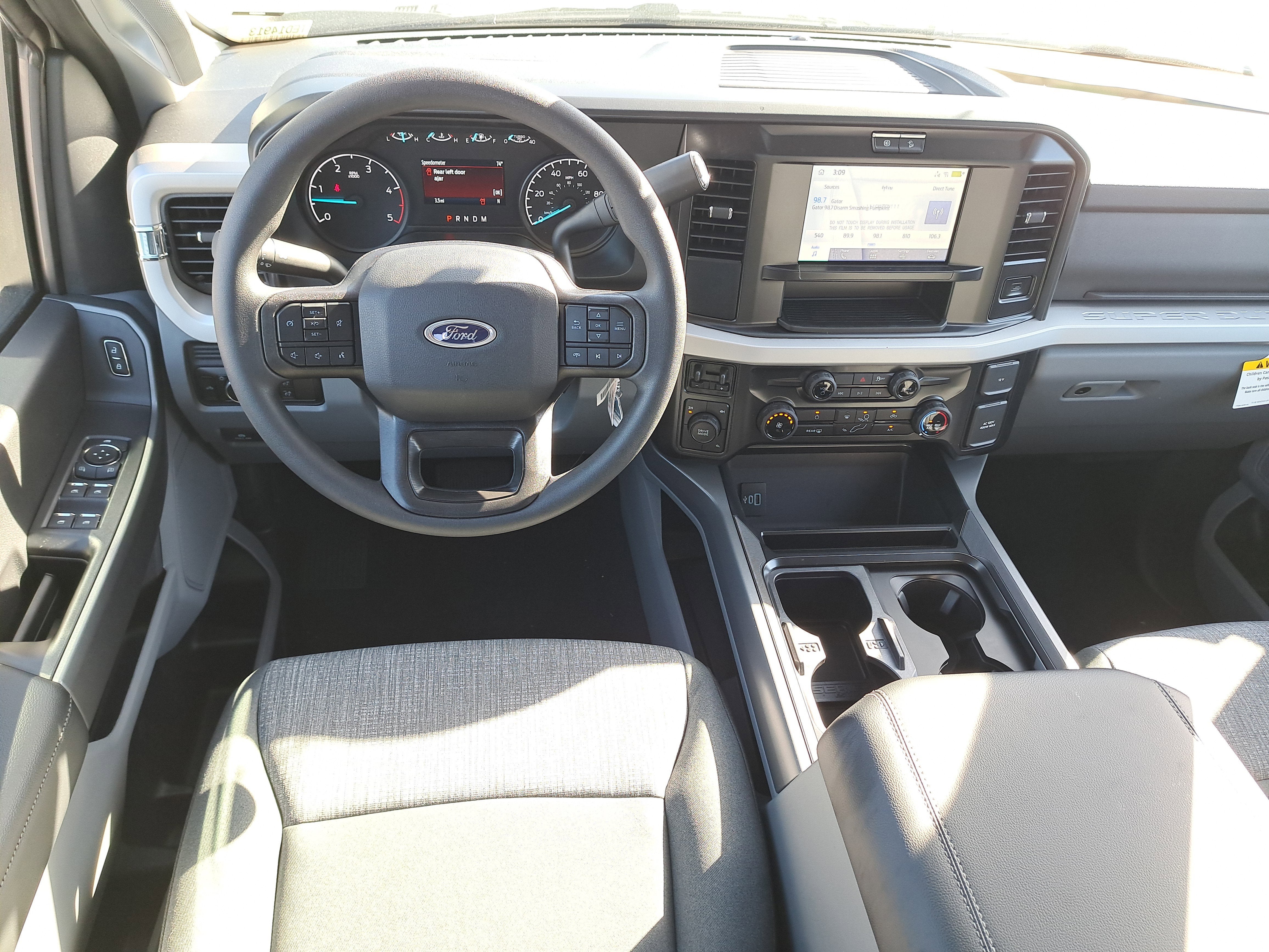 2026 Ford Super Duty F-350 DRW XLT