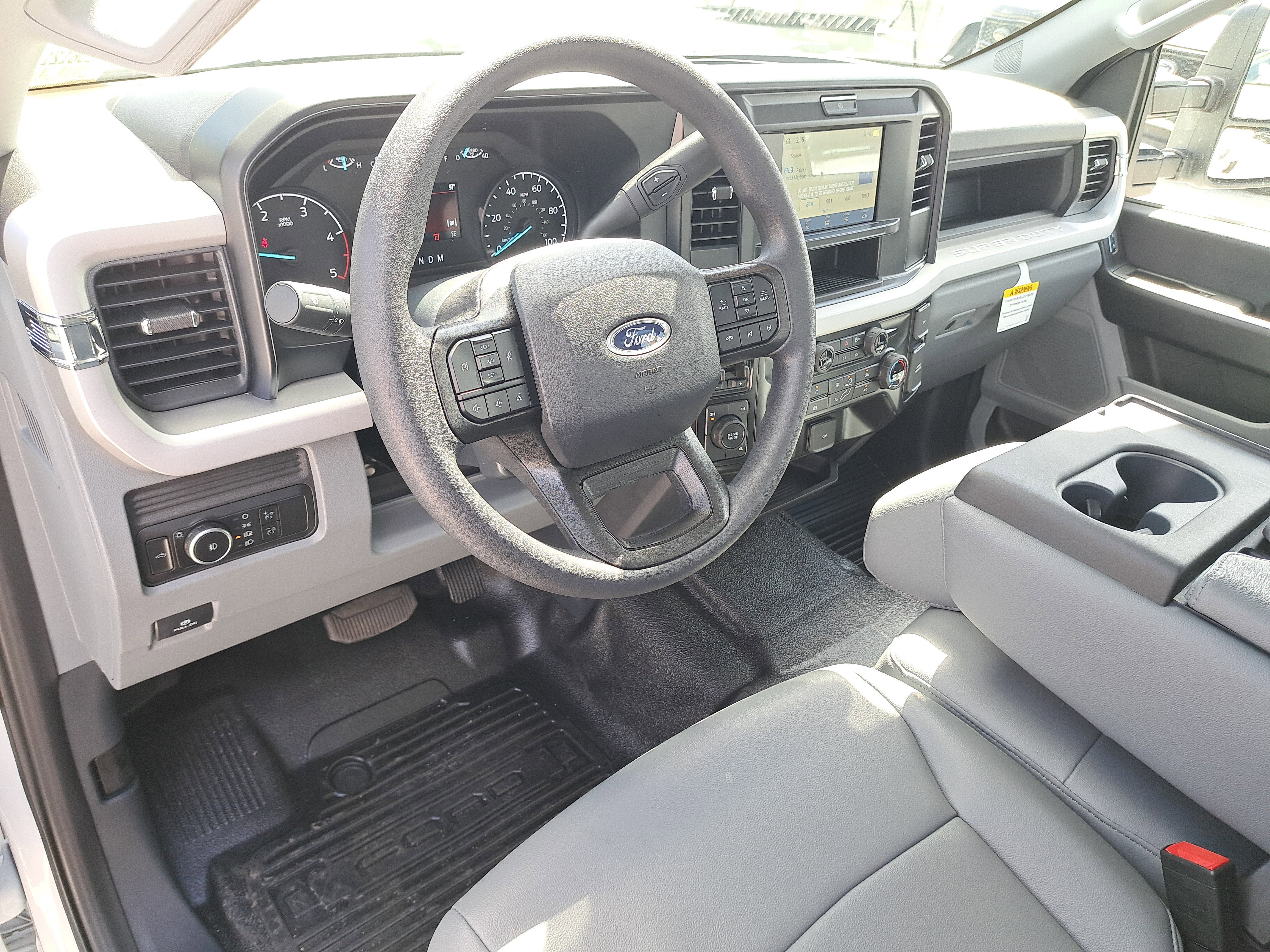 2026 Ford Super Duty F-350 DRW XL