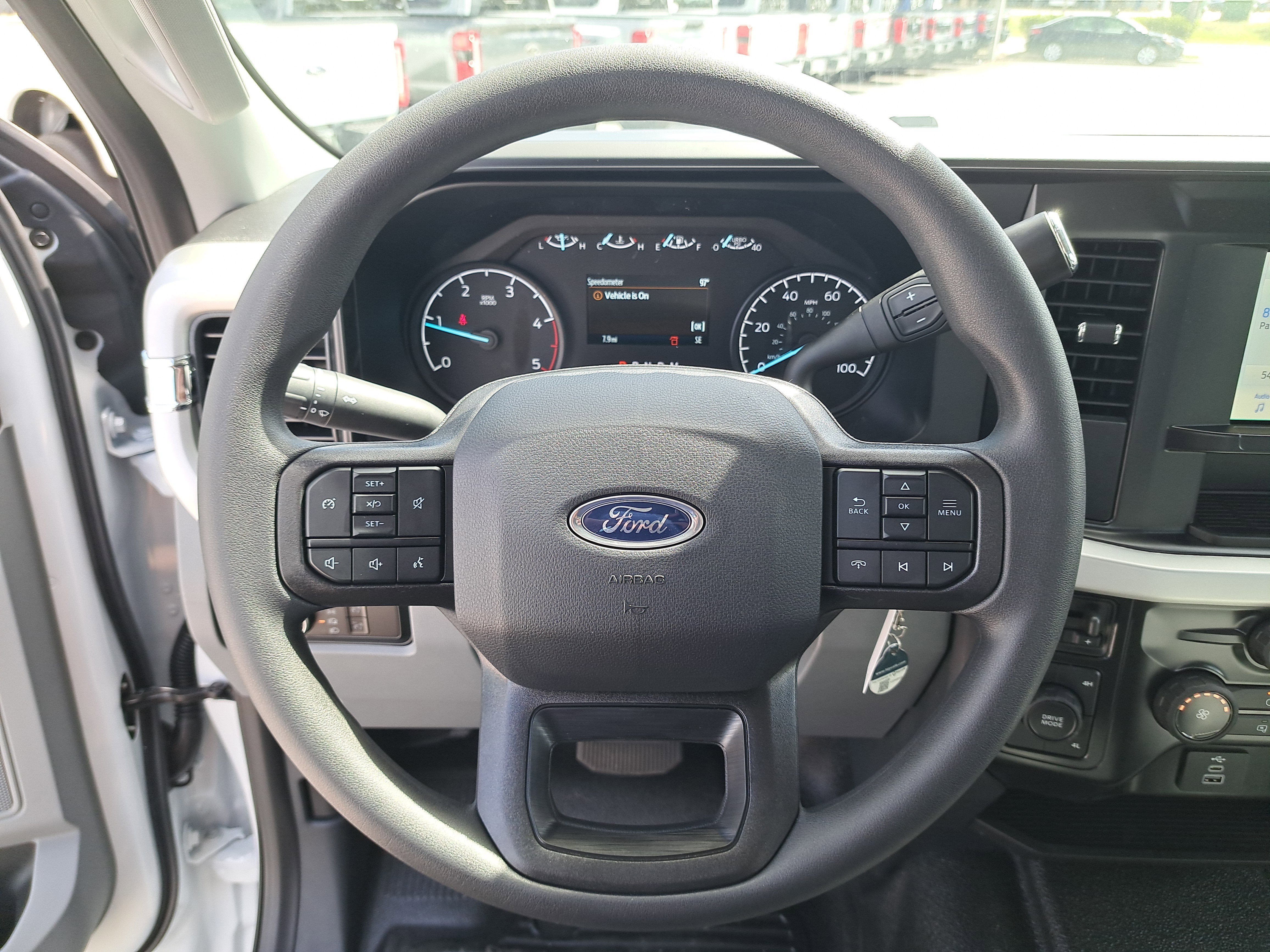 2026 Ford Super Duty F-350 DRW XL