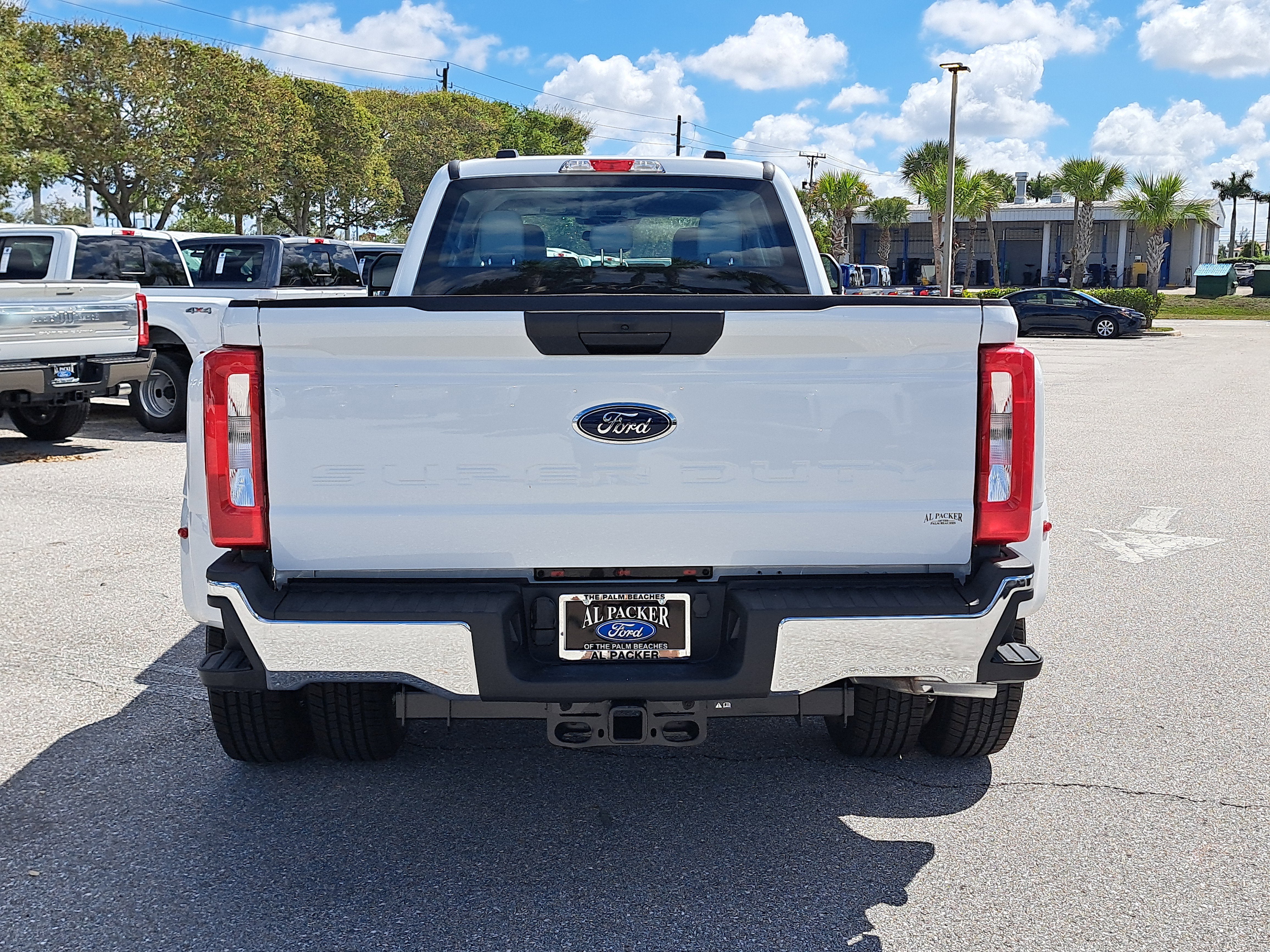 2026 Ford Super Duty F-350 DRW XL