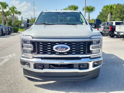 2026 Ford Super Duty F-350 DRW XLT