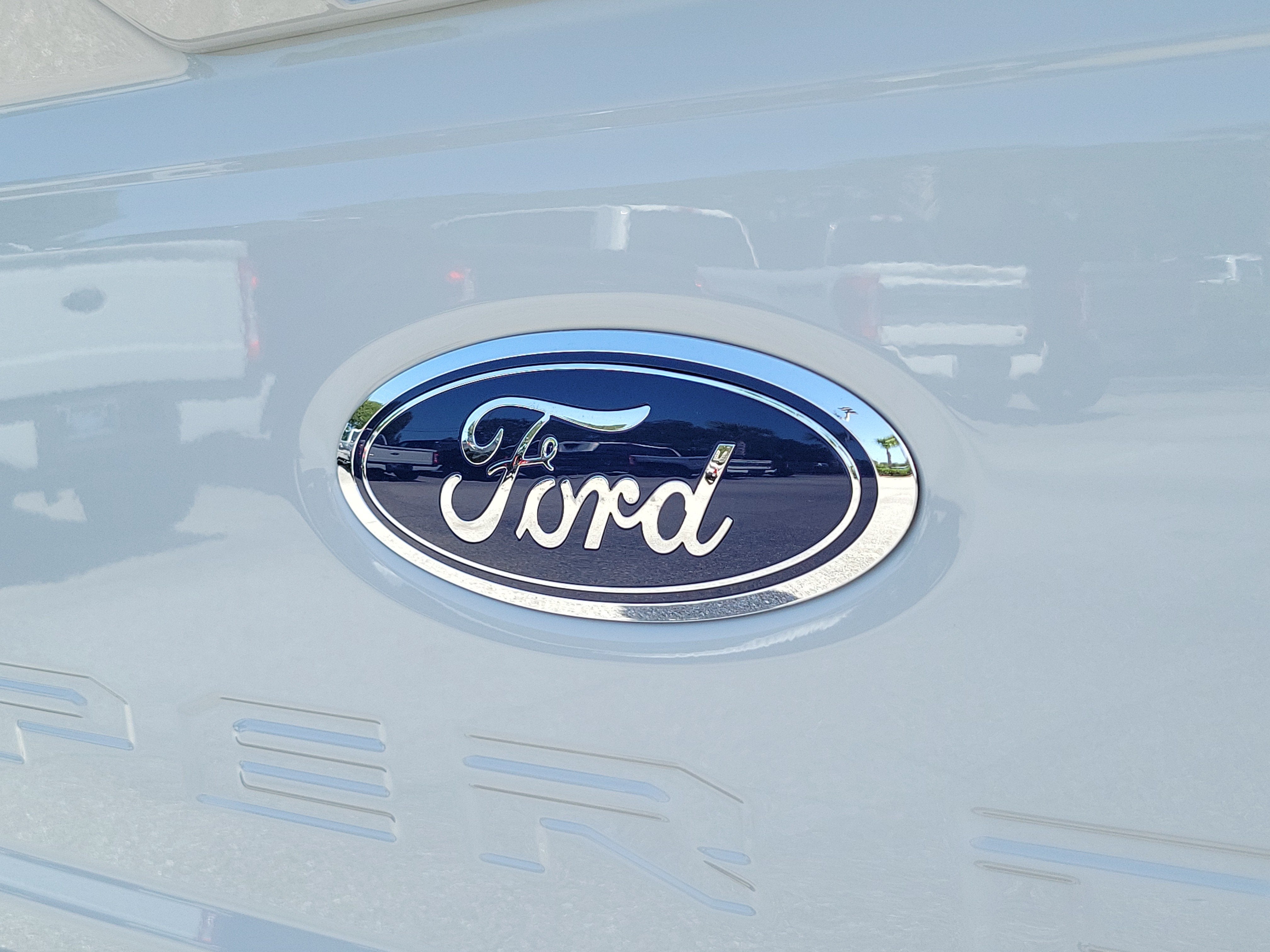 2026 Ford Super Duty F-350 DRW XLT