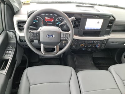 2026 Ford Super Duty F-350 DRW XL