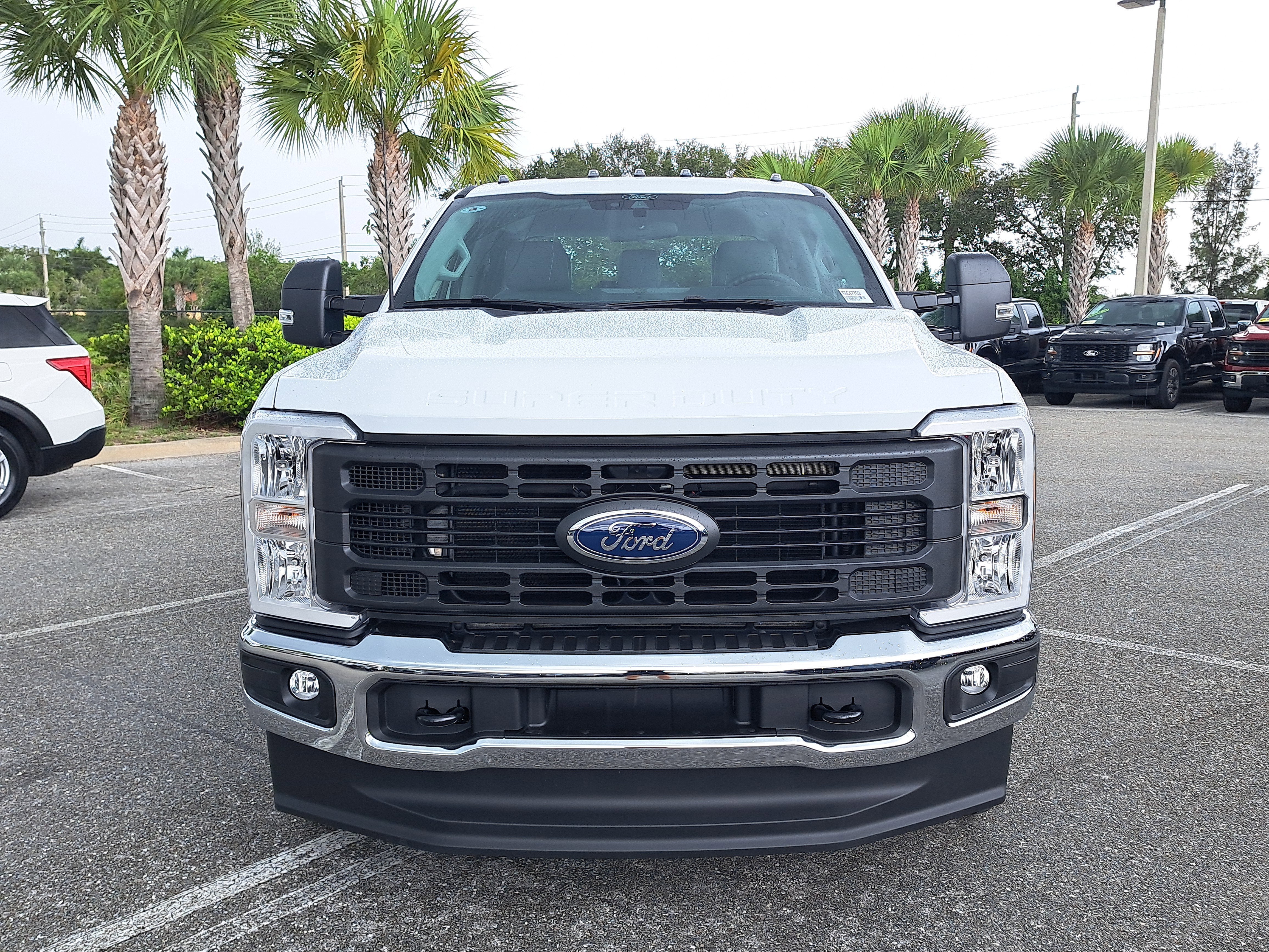 2026 Ford Super Duty F-350 DRW XL