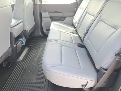 2026 Ford Super Duty F-350 DRW XL