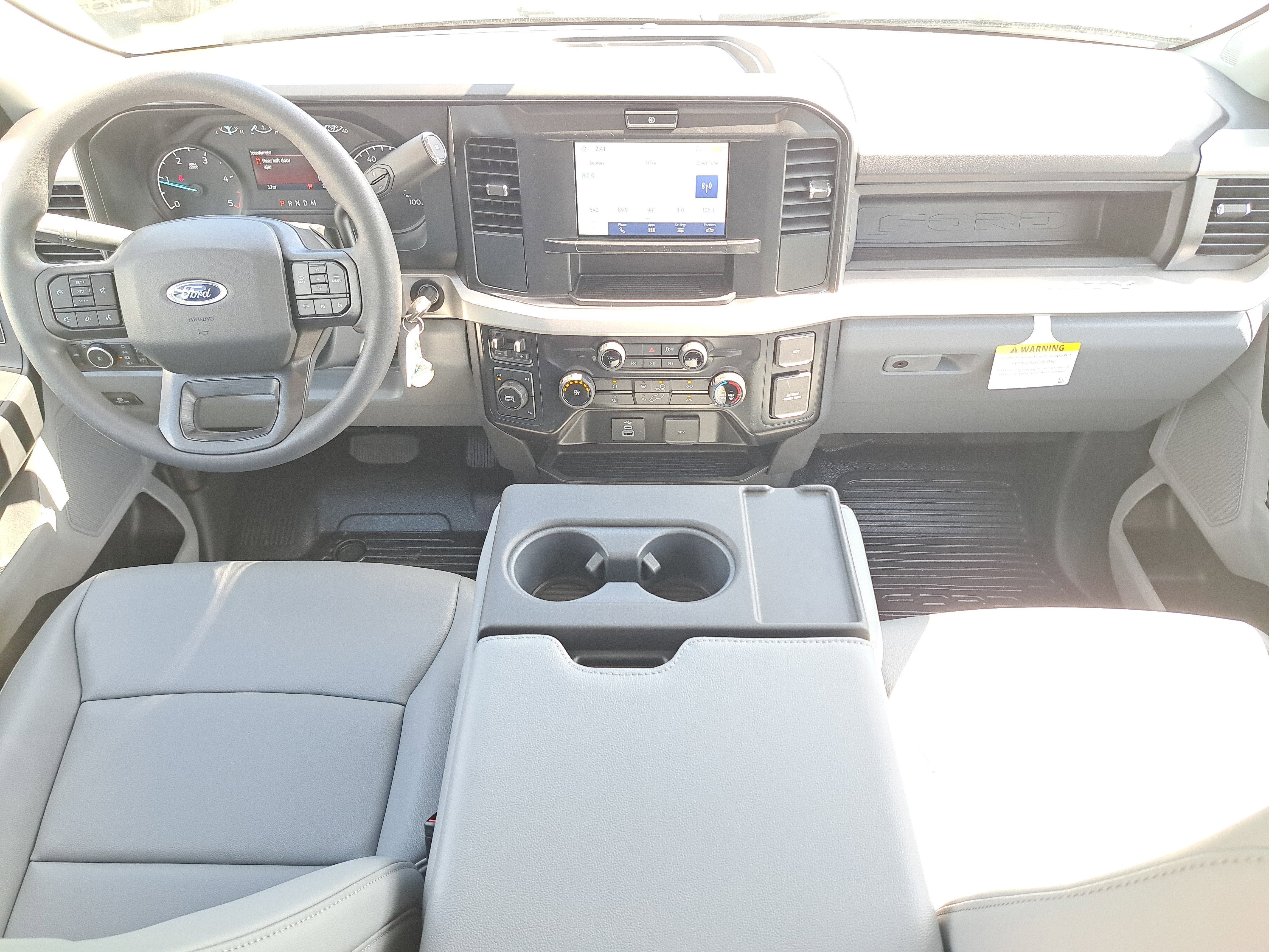 2026 Ford Super Duty F-350 DRW XL