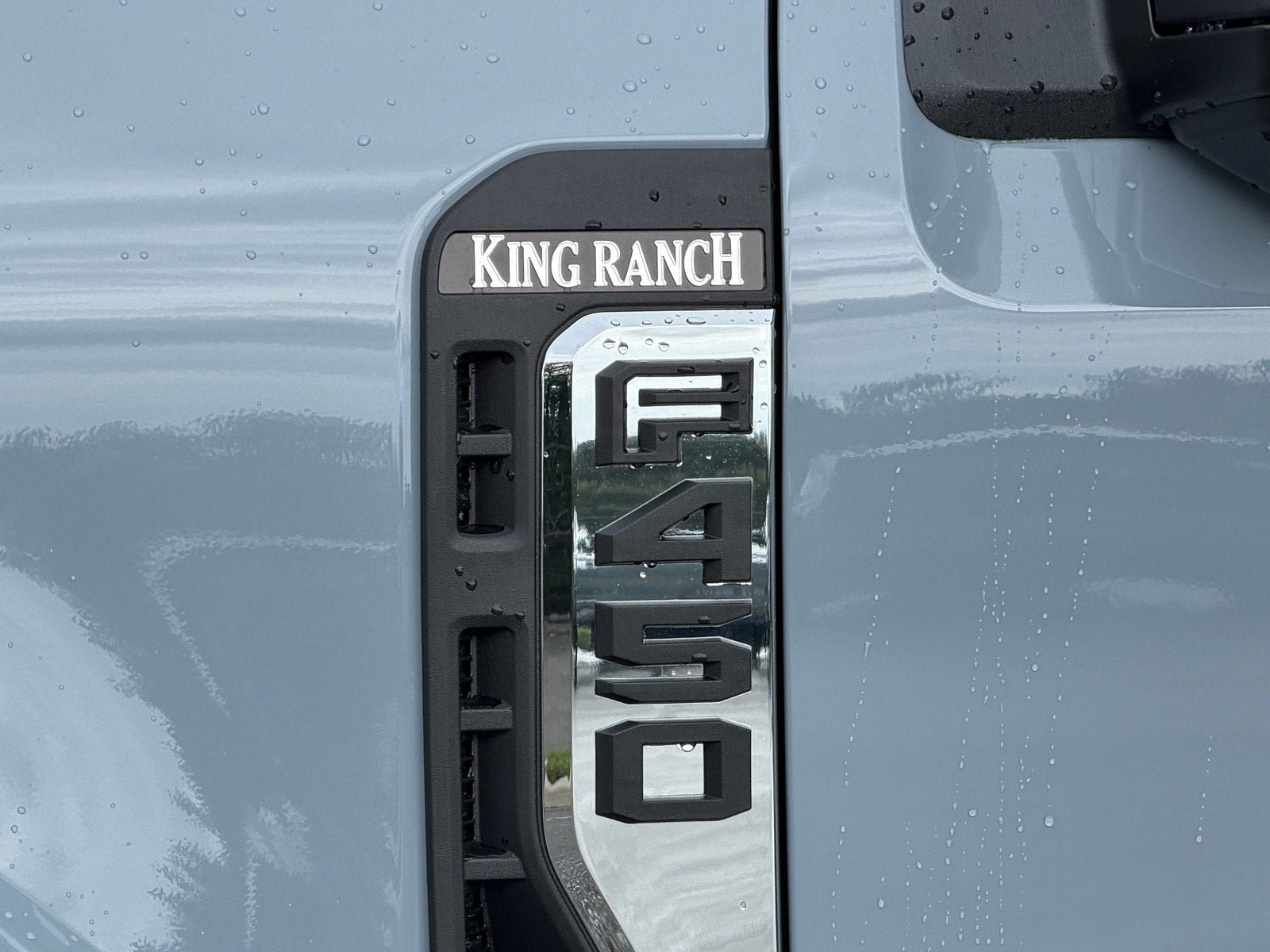 2027 Ford Super Duty F-450 DRW King Ranch