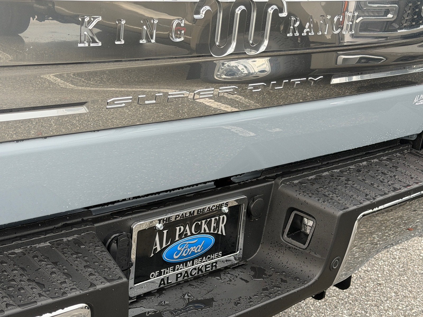 2027 Ford Super Duty F-450 DRW King Ranch