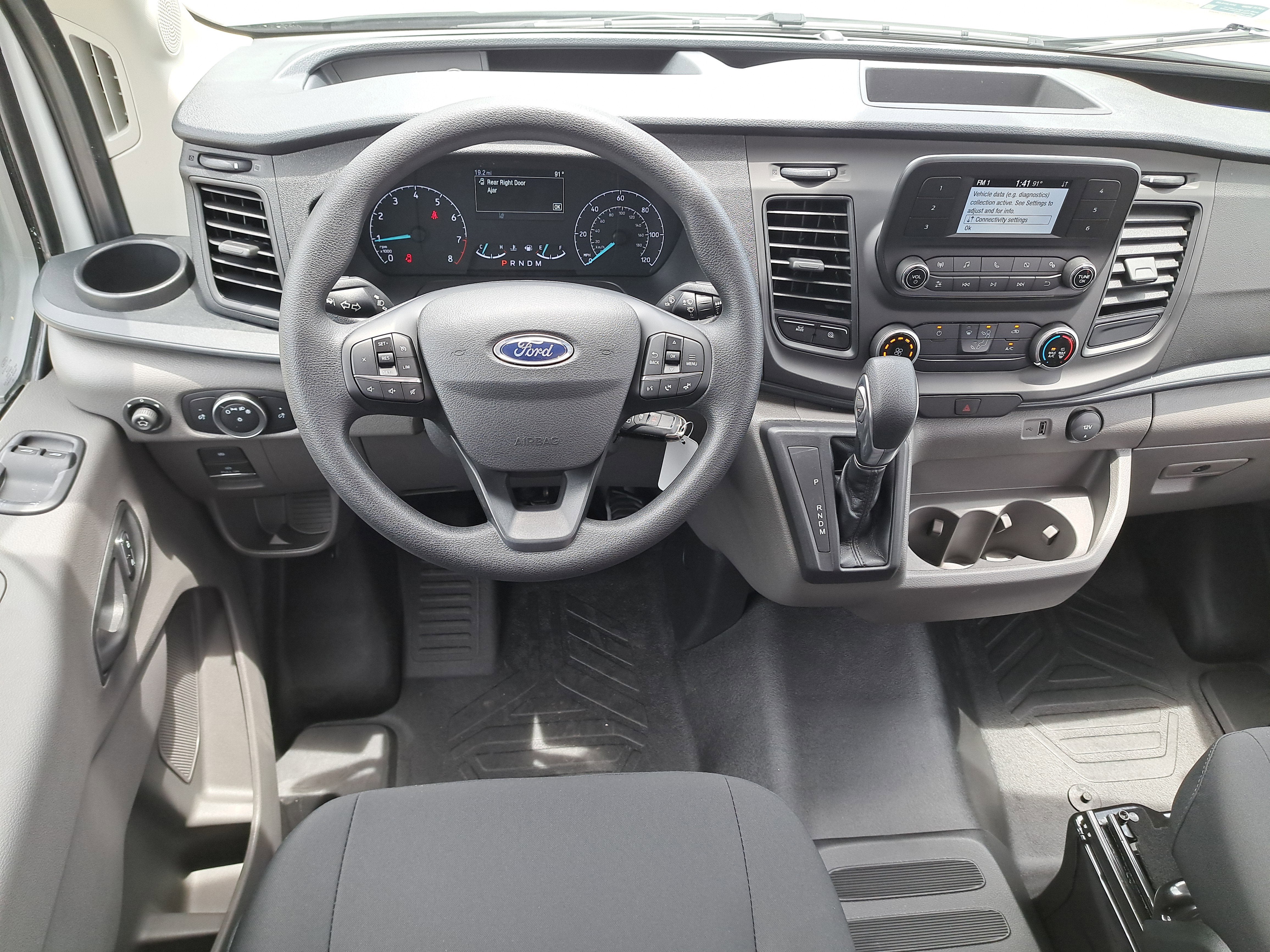 2025 Ford Transit Cargo Van T-250 148" Med Rf 9070 GVWR RWD