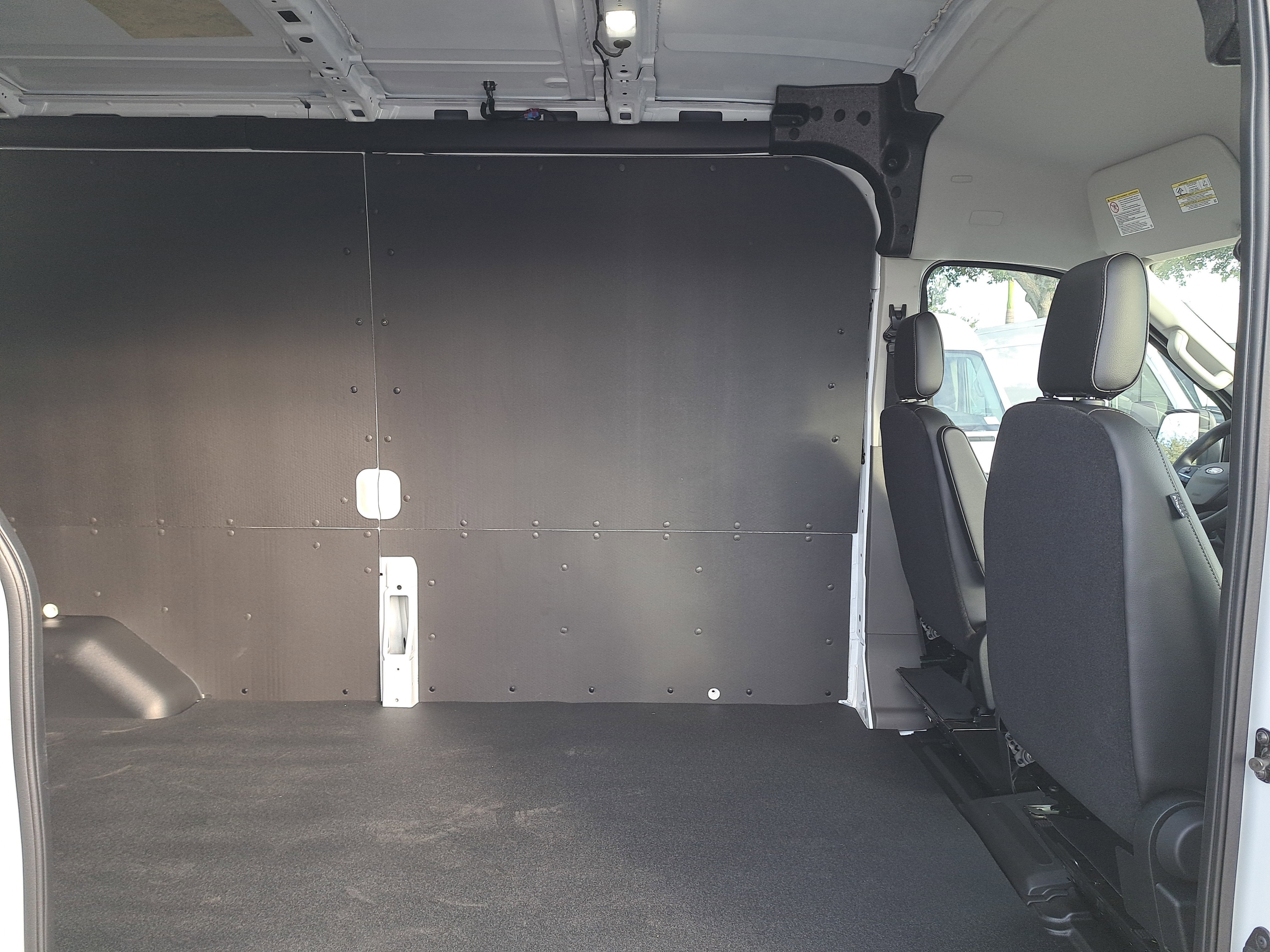 2026 Ford Transit Cargo Van T-250 148" Med Rf 9150 GVWR RWD