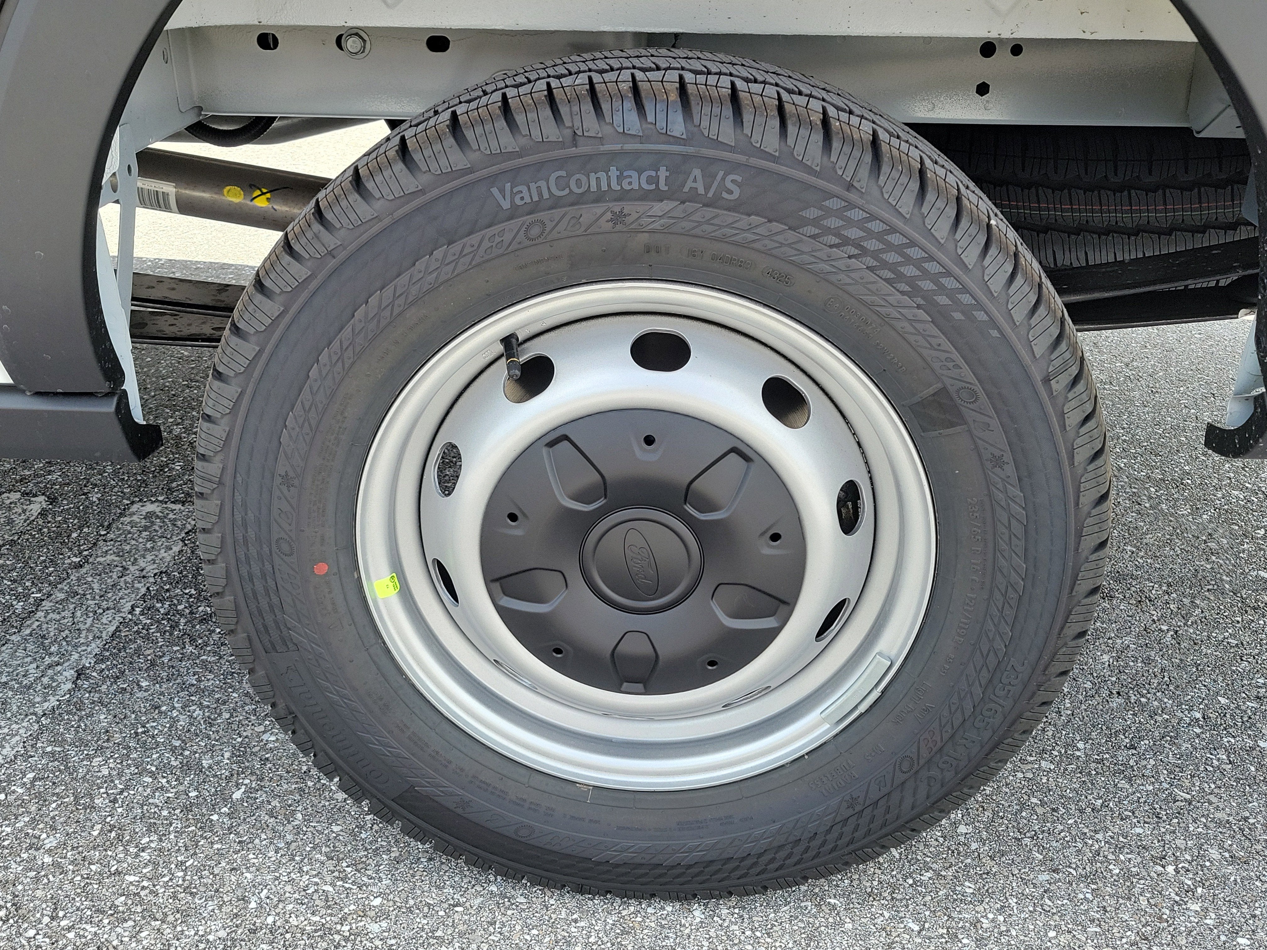 2026 Ford Transit Cargo Van Base