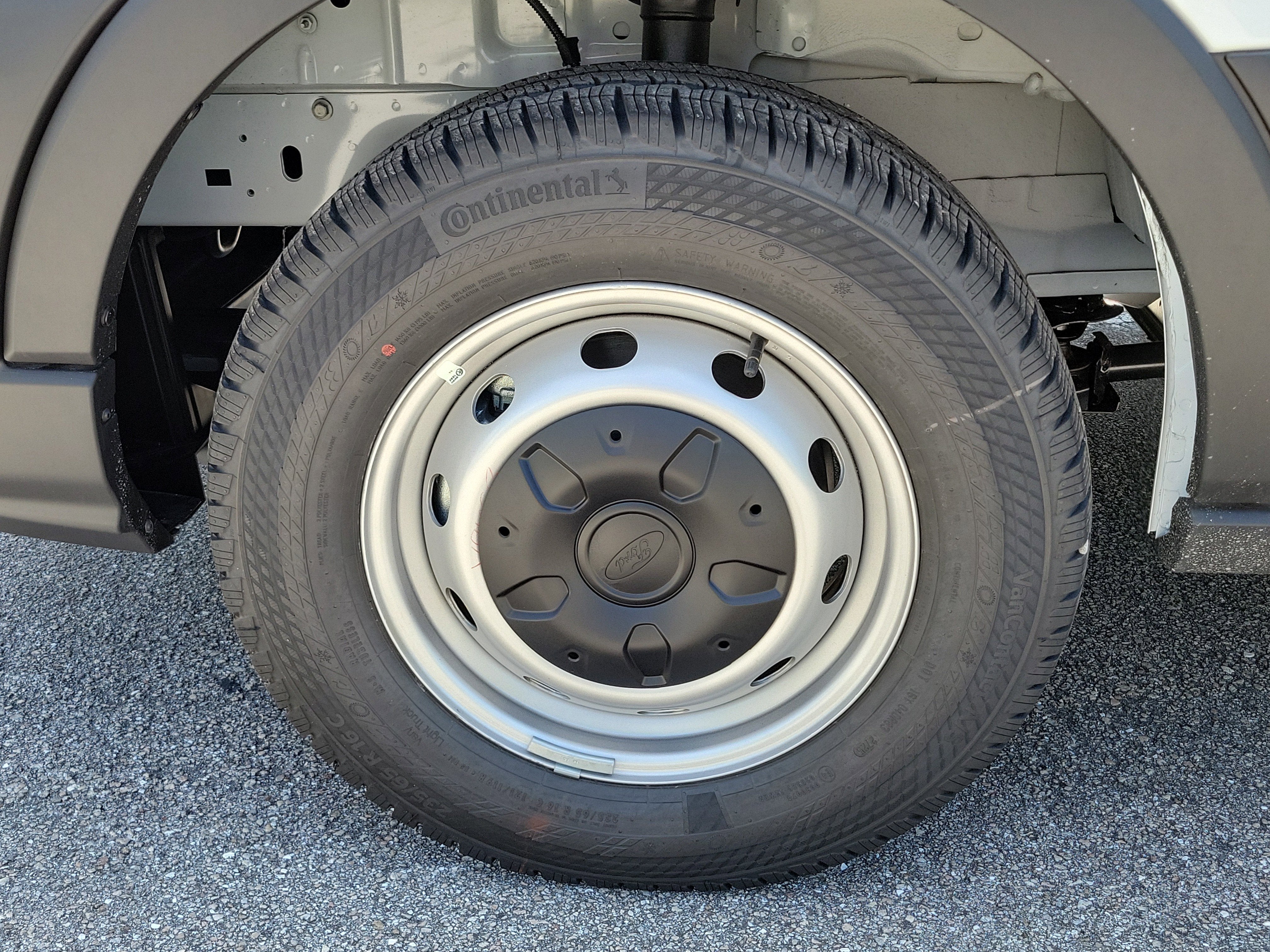 2026 Ford Transit Cargo Van Base