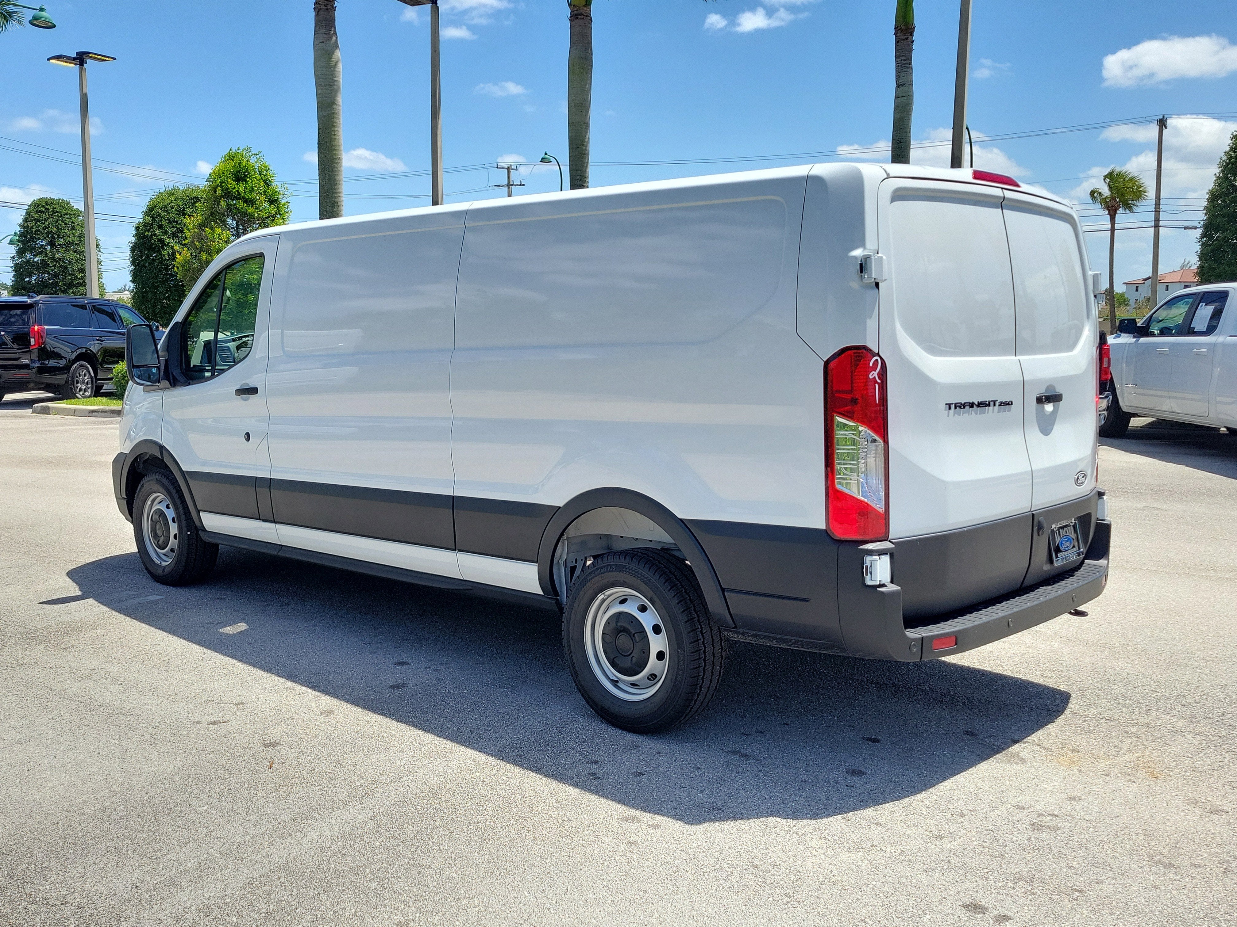 2026 Ford Transit Cargo Van Base