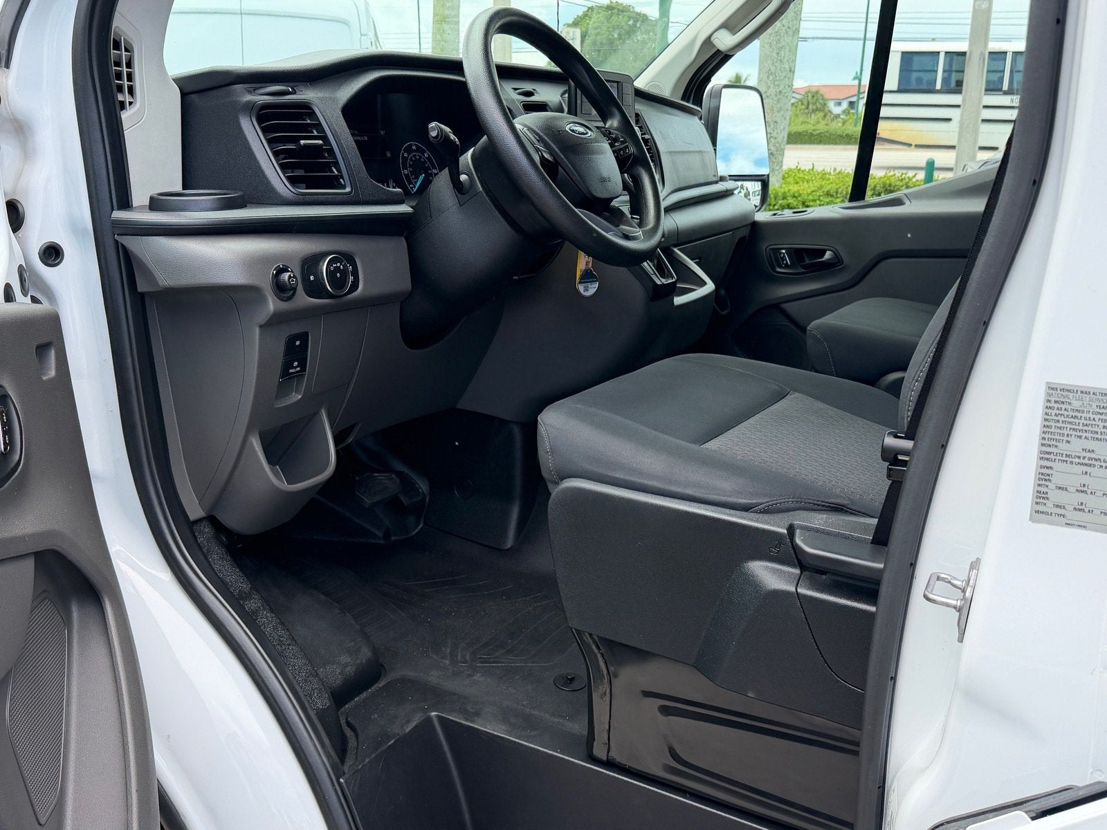 2025 Ford Transit Cargo Van Base