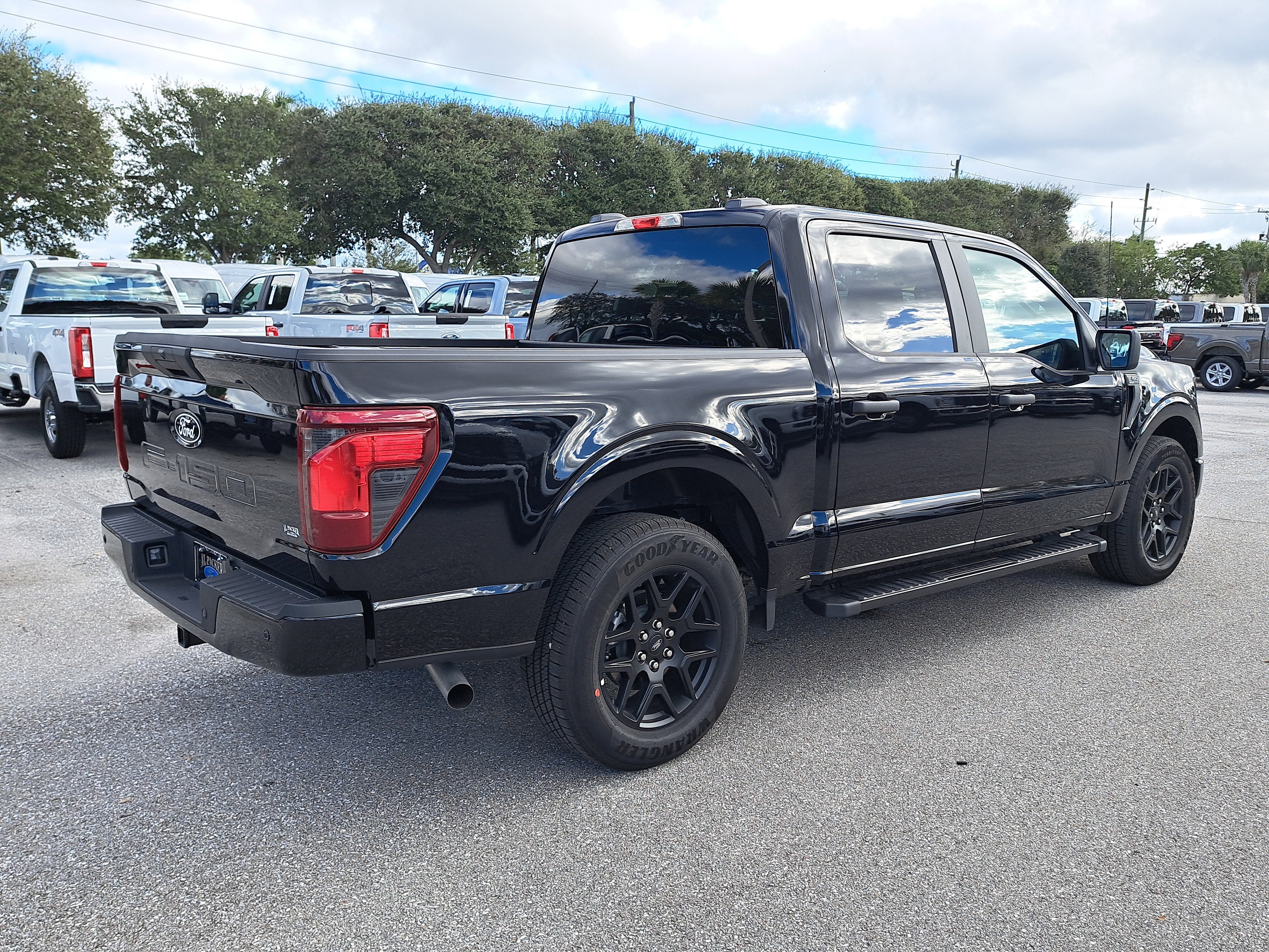 2025 Ford F-150 STX