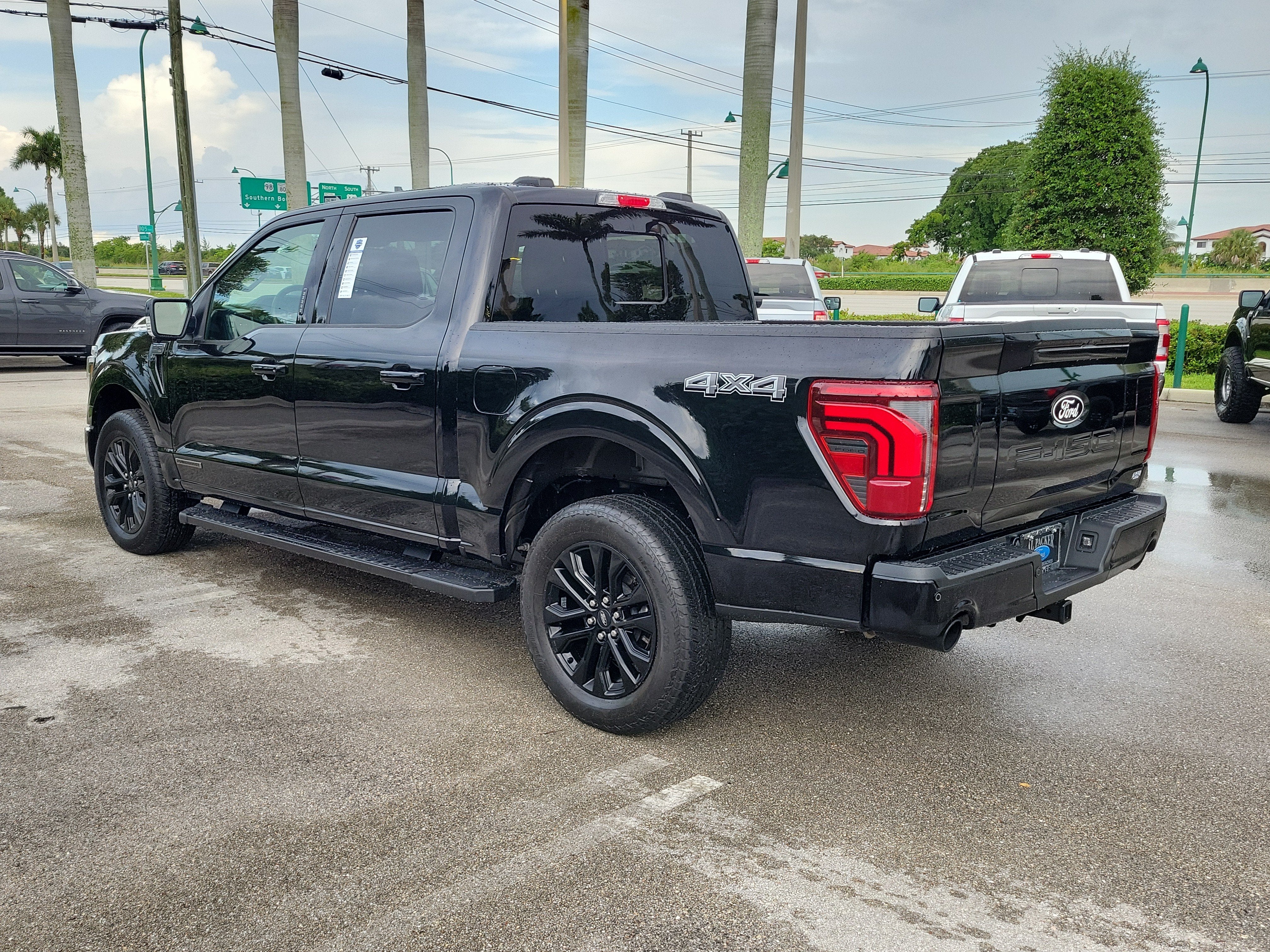 2024 Ford F-150 LARIAT